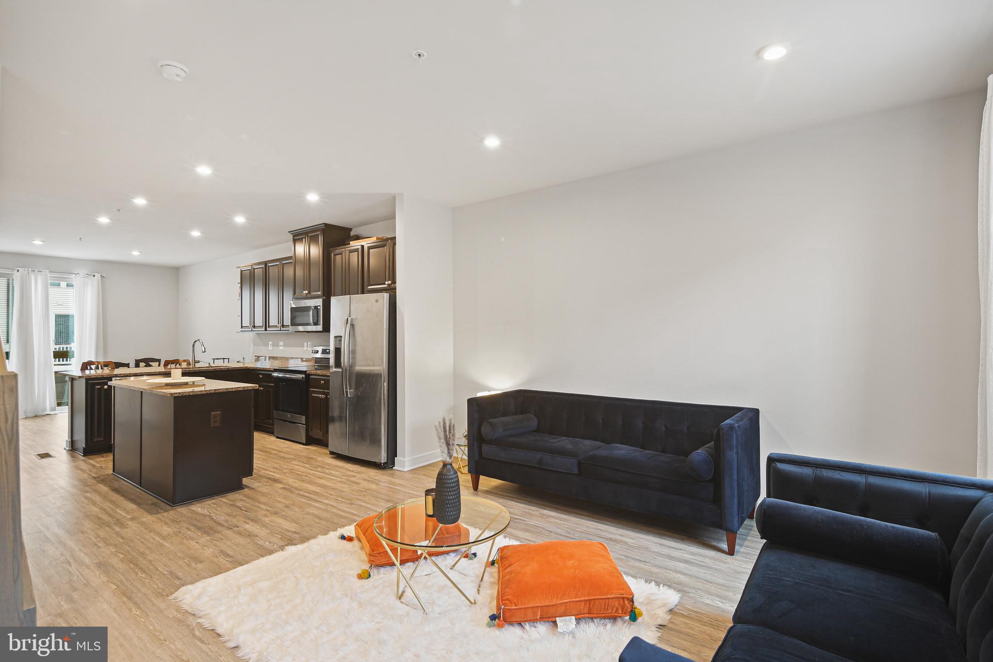 OLDHAM CROSSING - Residential