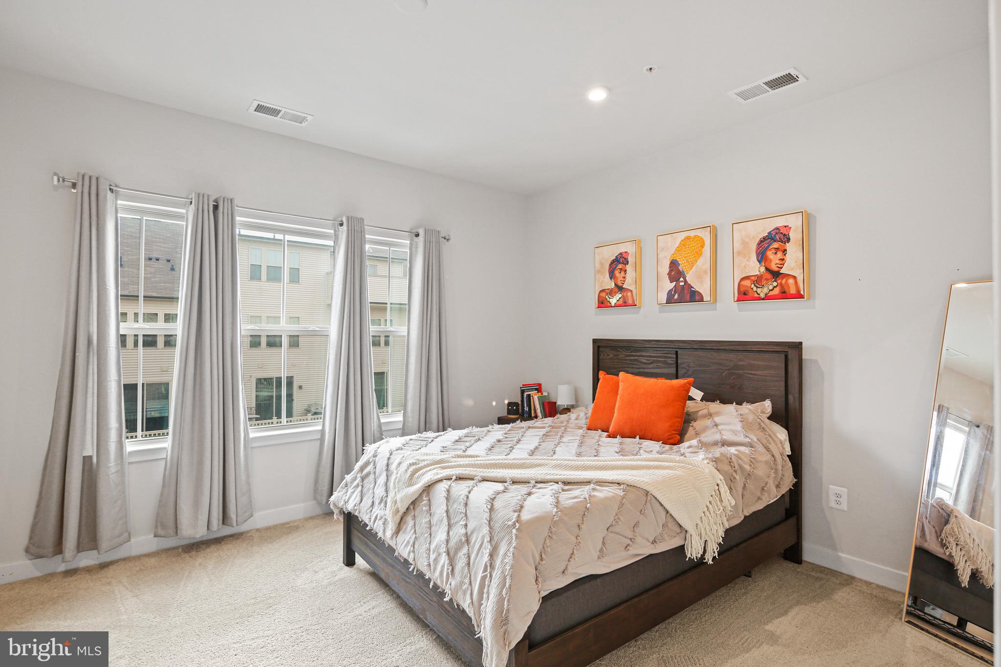 OLDHAM CROSSING - Residential