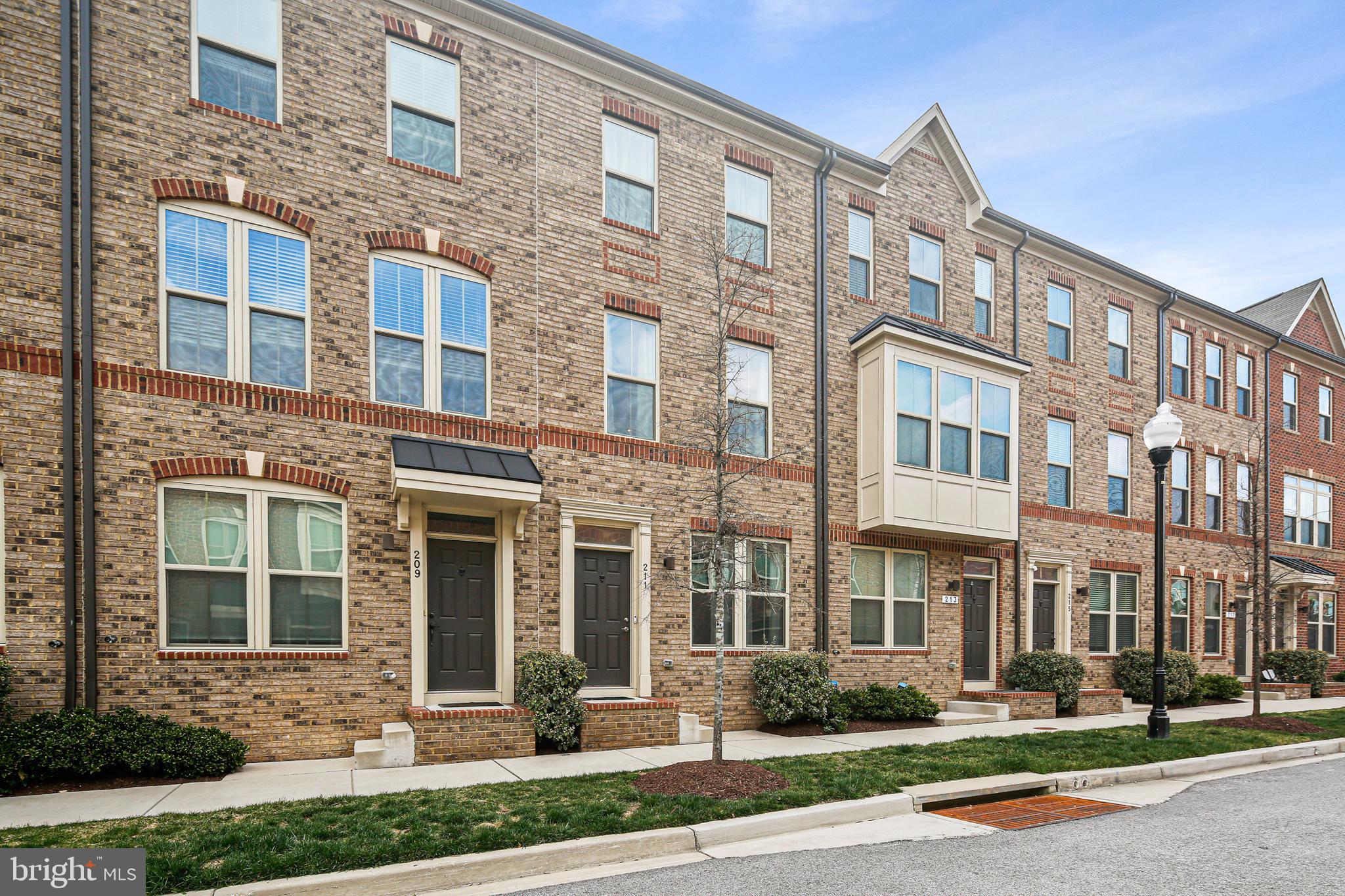 OLDHAM CROSSING - Residential