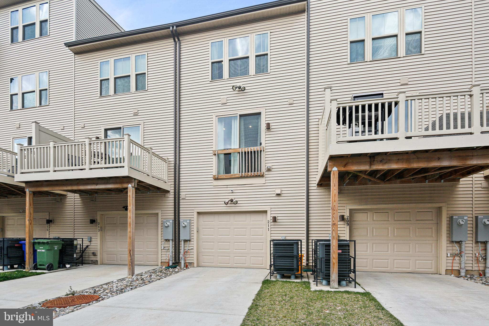 OLDHAM CROSSING - Residential