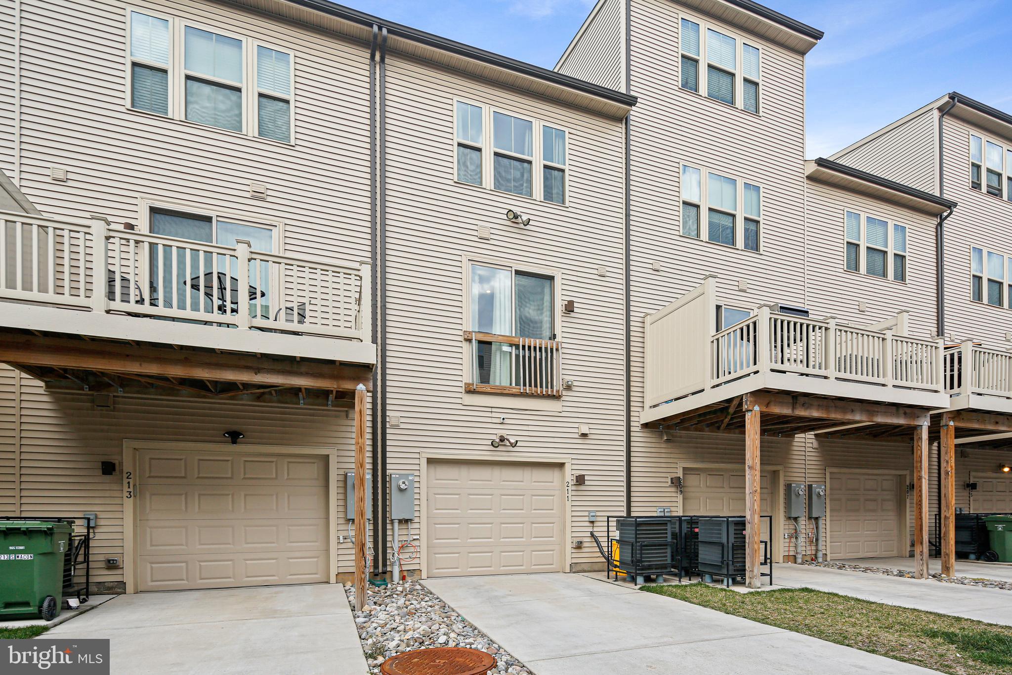 OLDHAM CROSSING - Residential