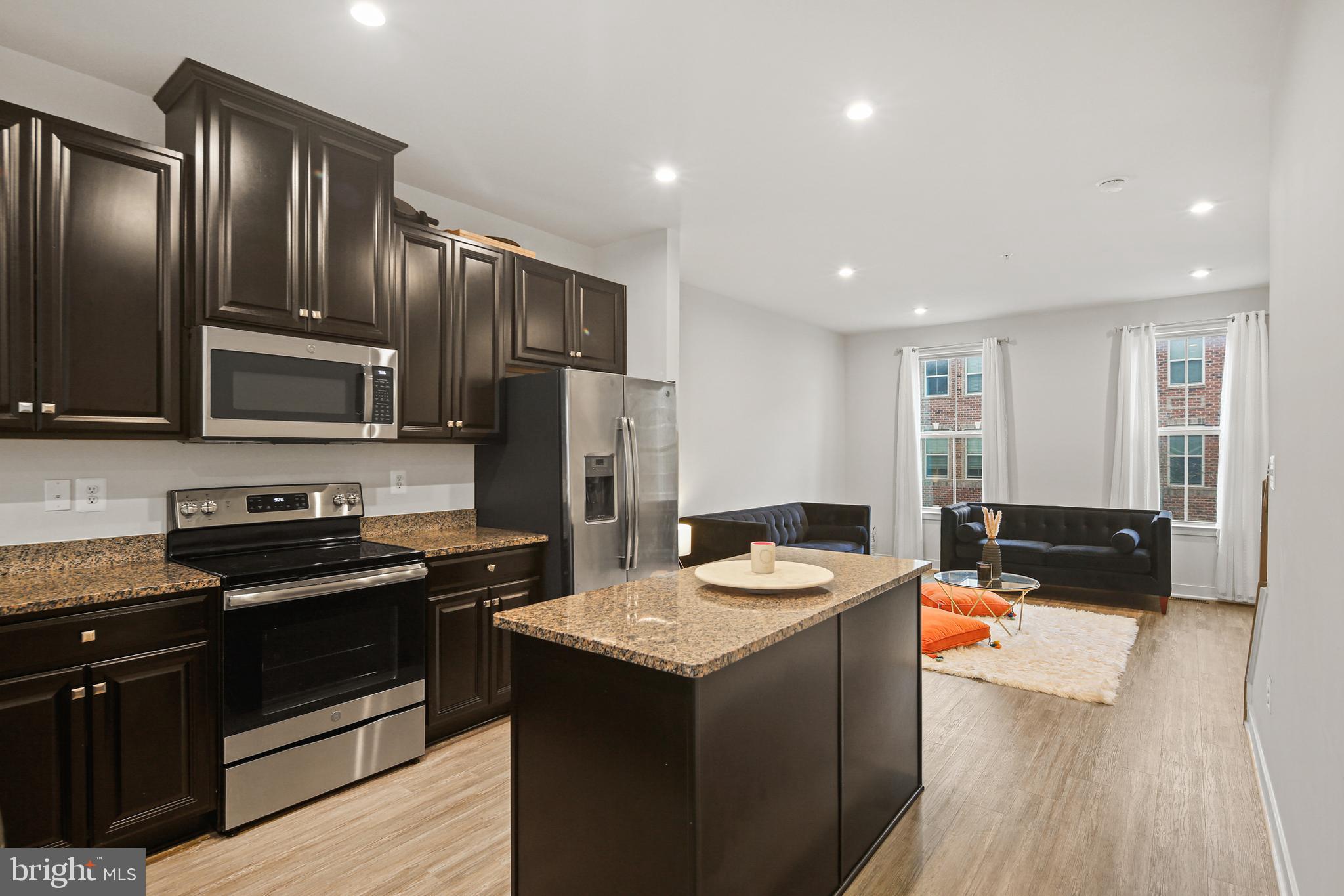 OLDHAM CROSSING - Residential