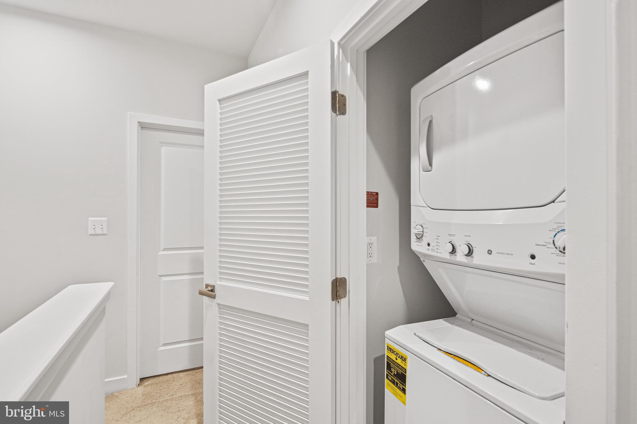 OLDHAM CROSSING - Residential