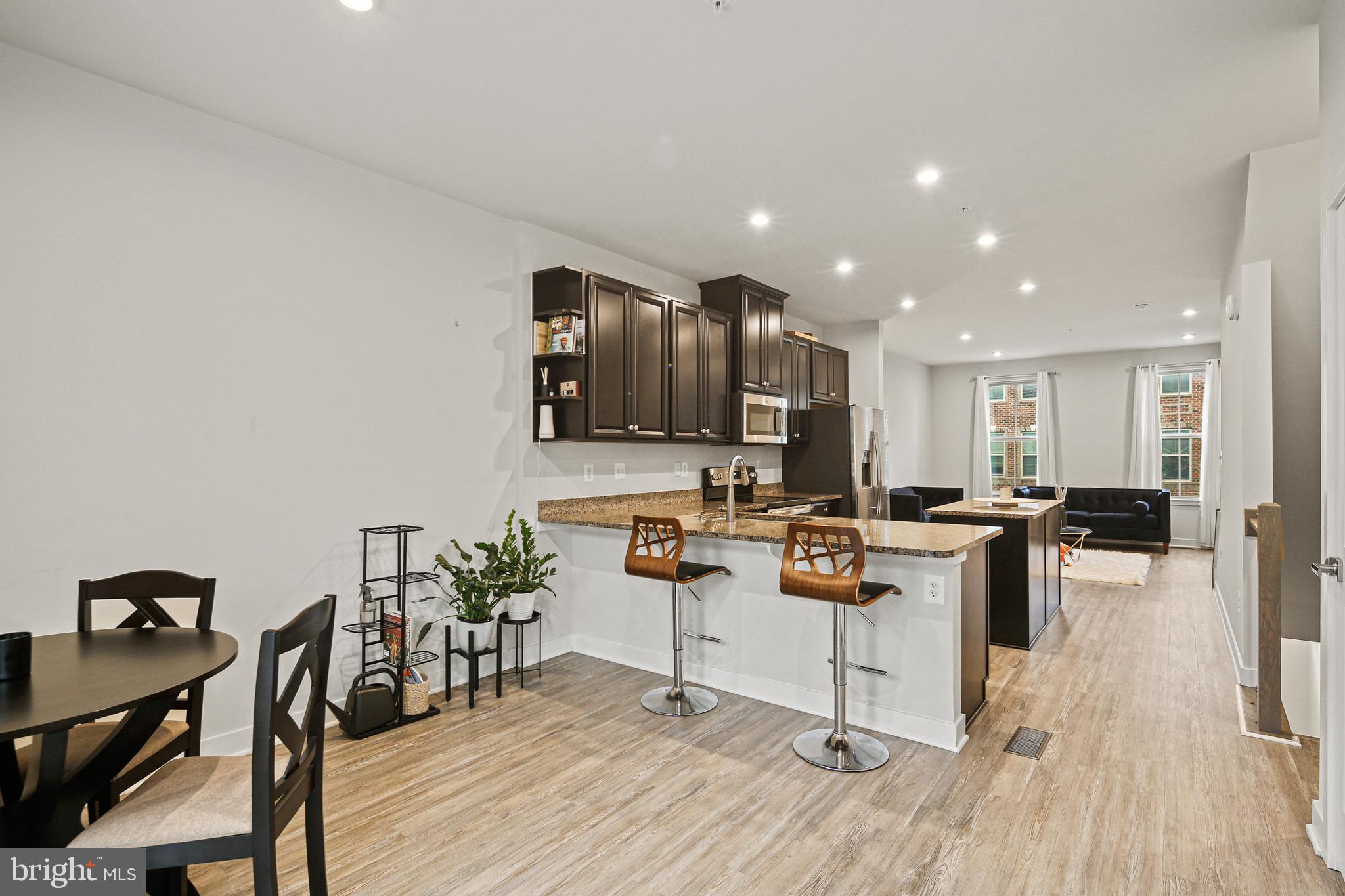 OLDHAM CROSSING - Residential