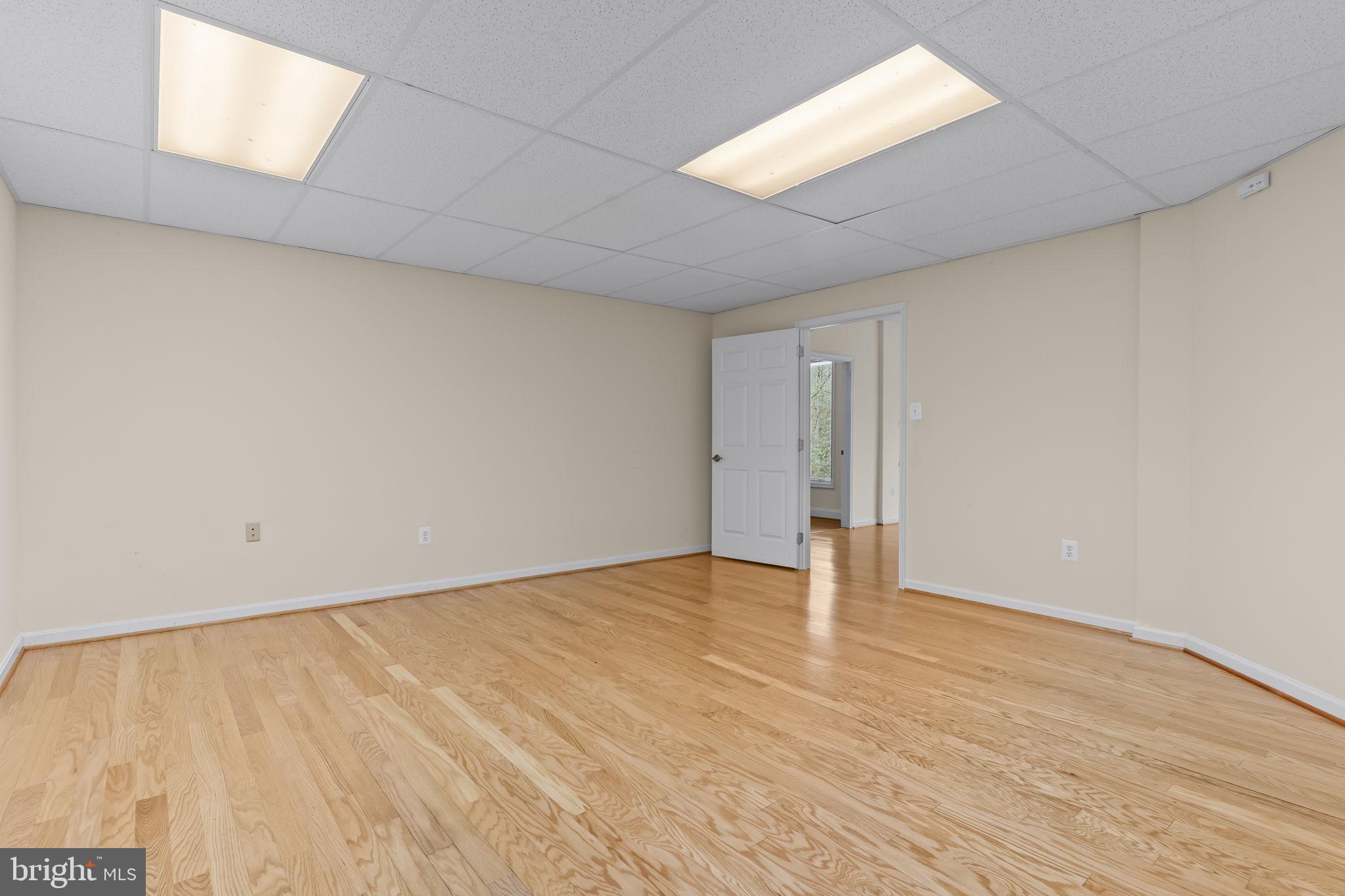 FERRY LANDING WOODS - Residential