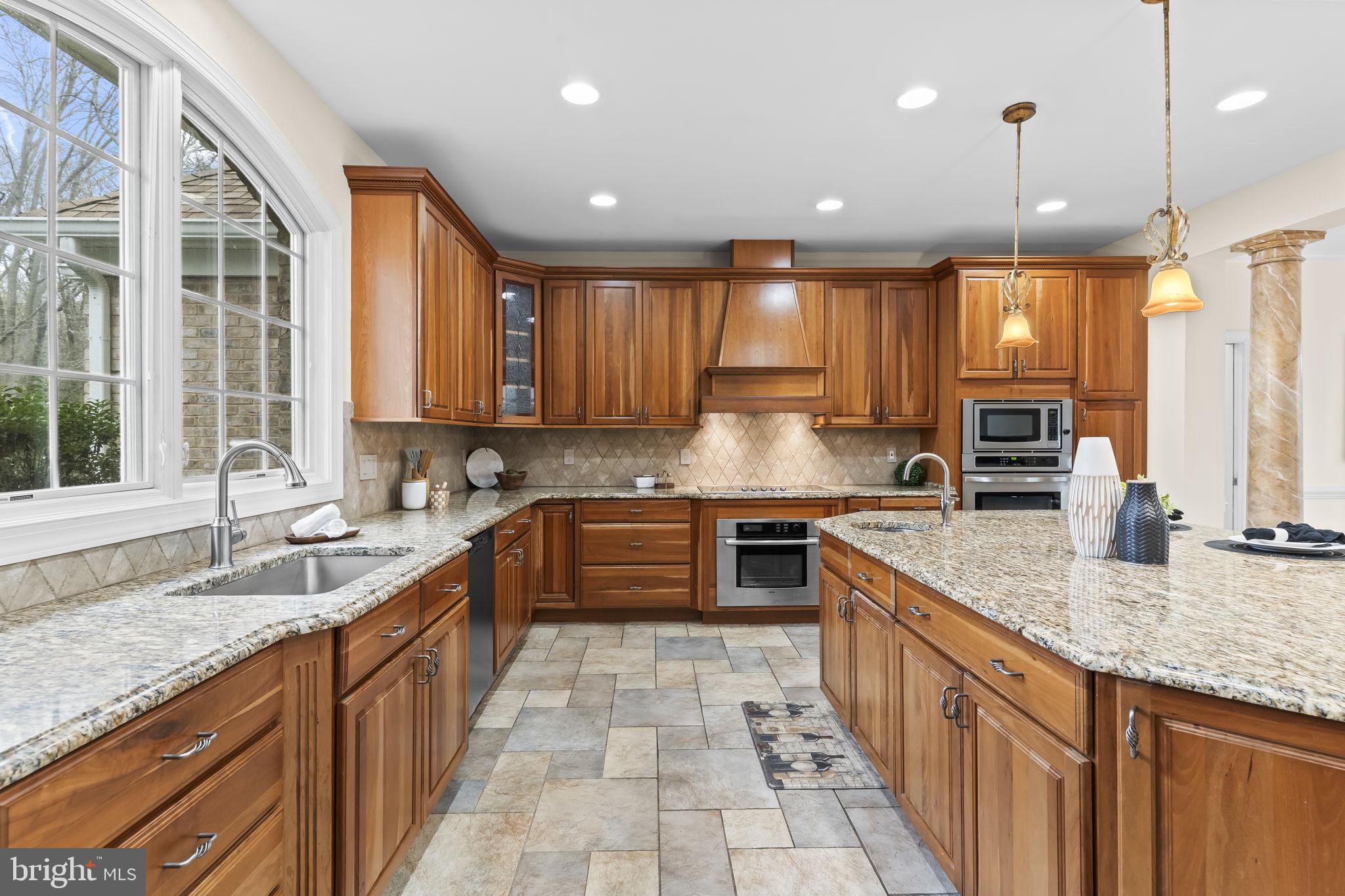 FERRY LANDING WOODS - Residential