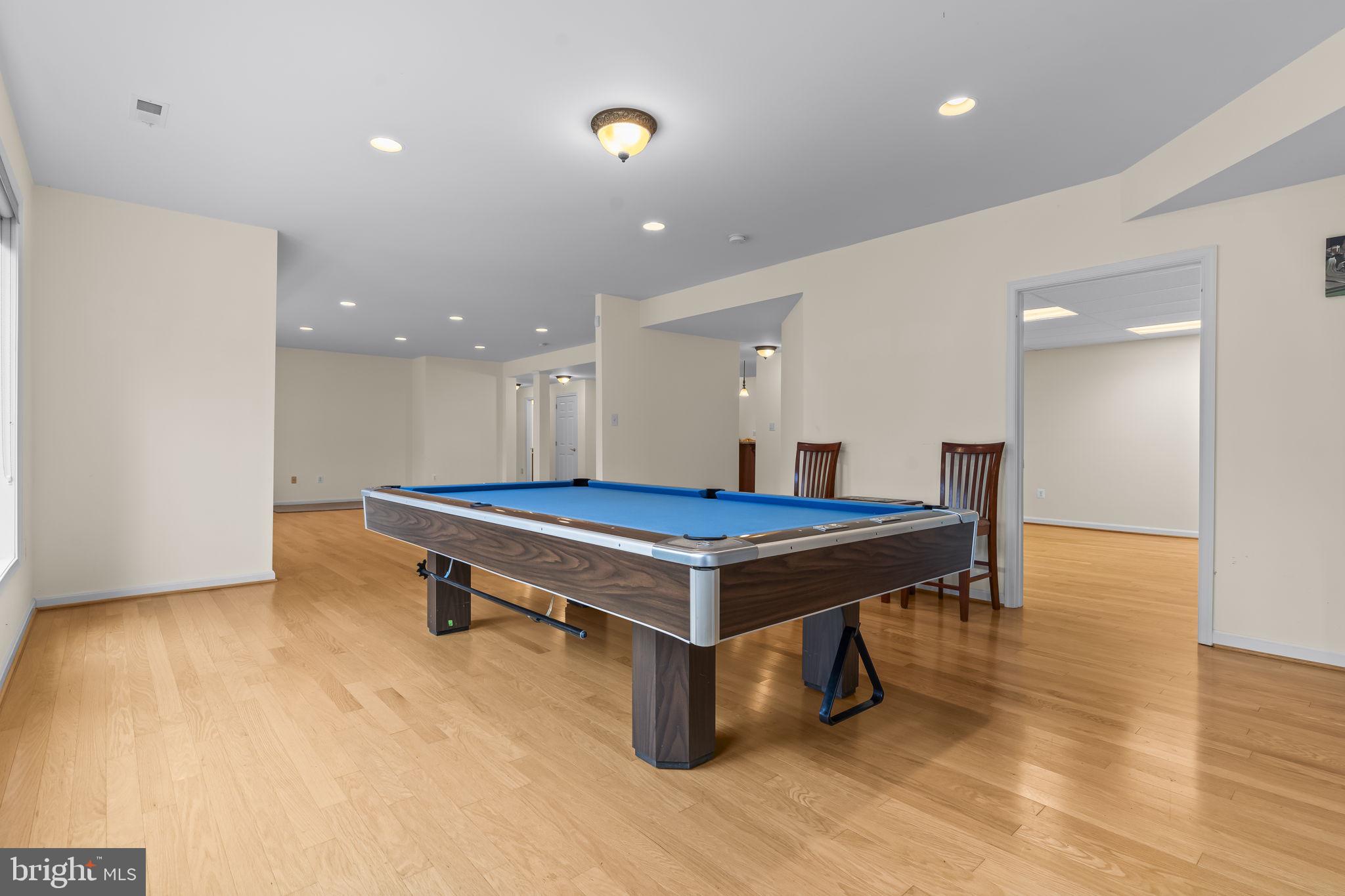 FERRY LANDING WOODS - Residential