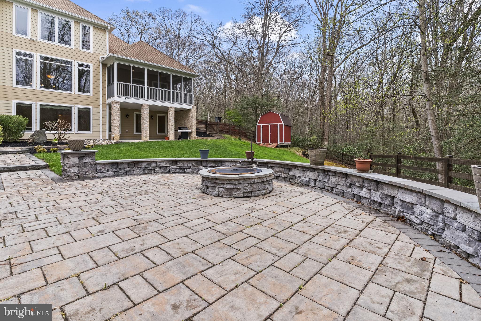 FERRY LANDING WOODS - Residential