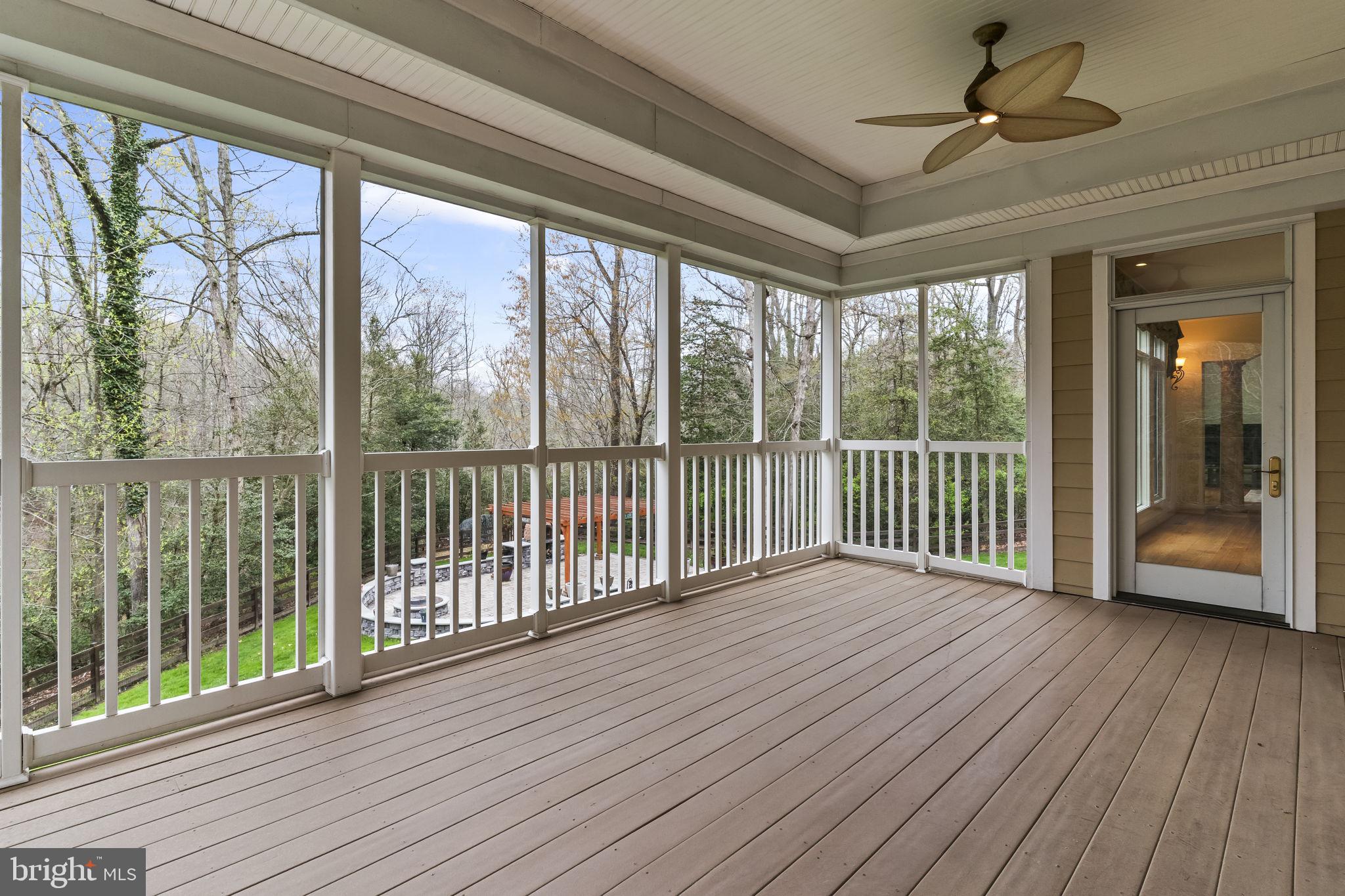 FERRY LANDING WOODS - Residential