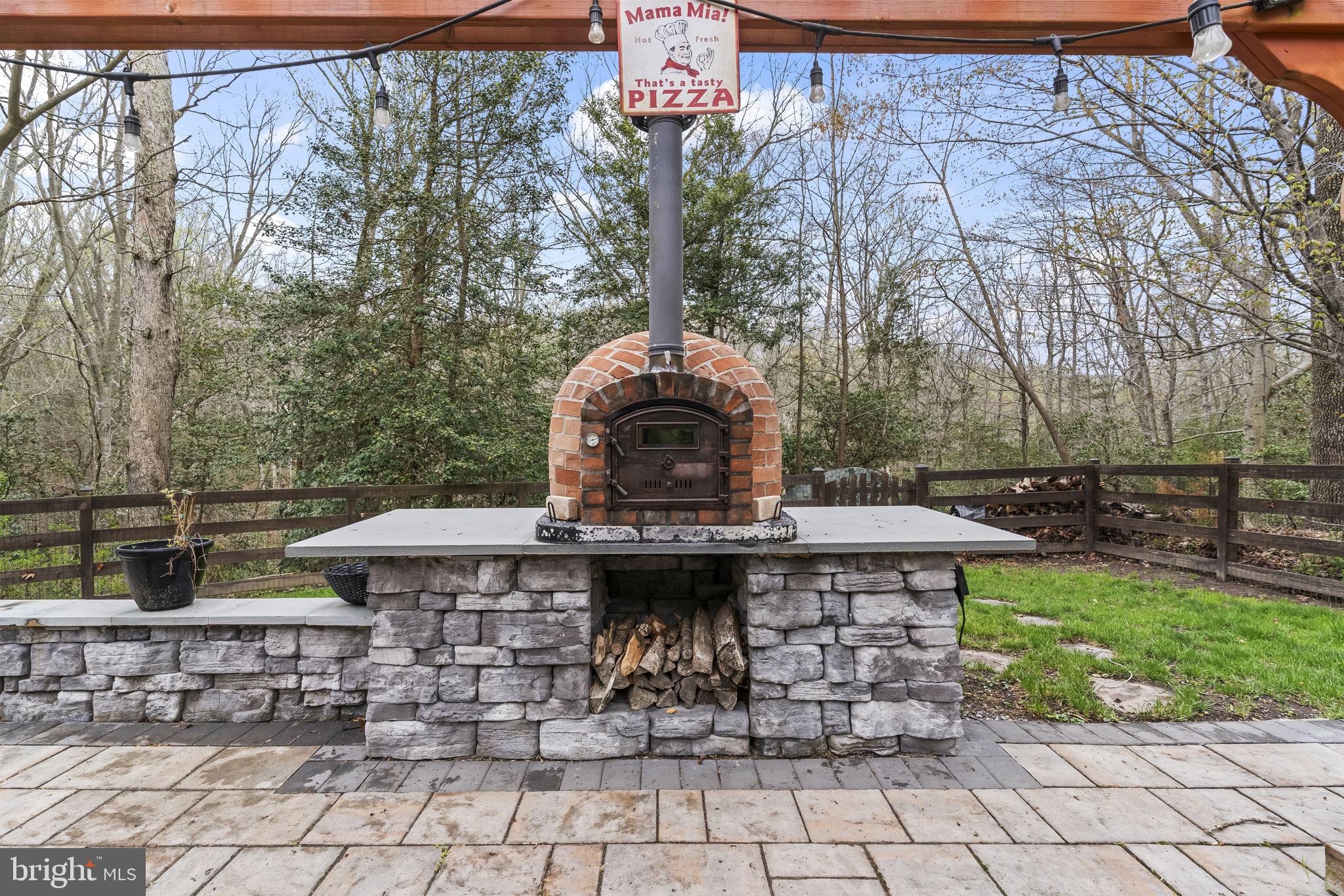 FERRY LANDING WOODS - Residential