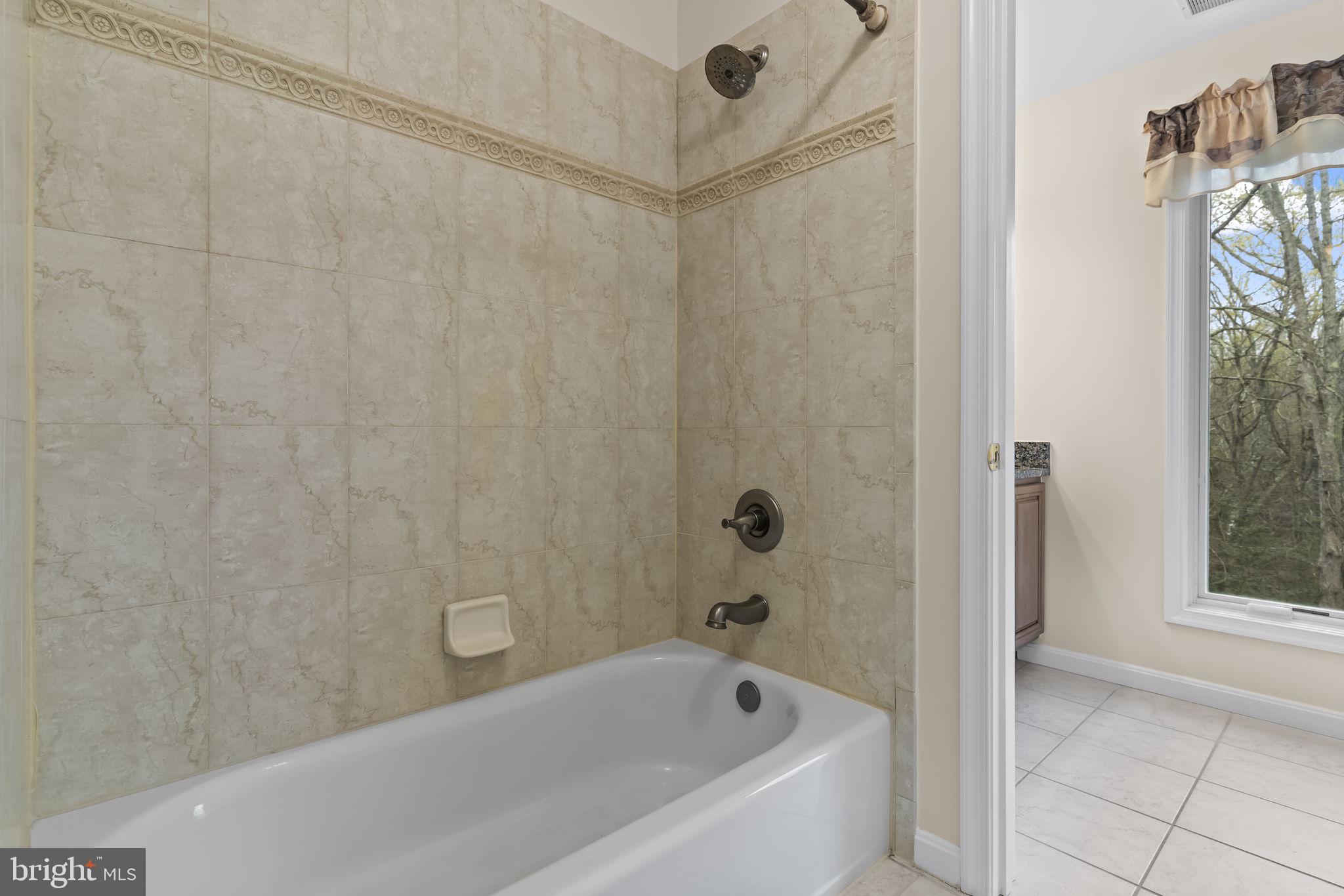 FERRY LANDING WOODS - Residential