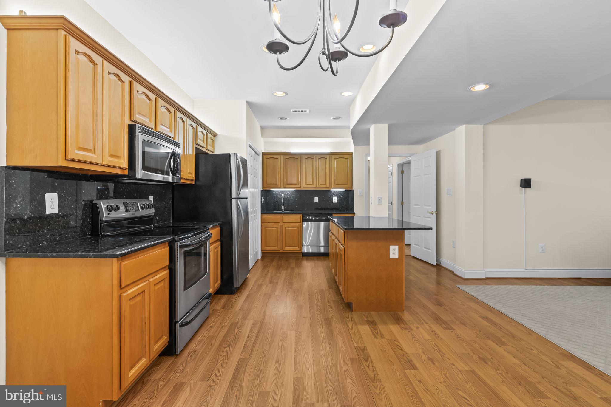 FERRY LANDING WOODS - Residential