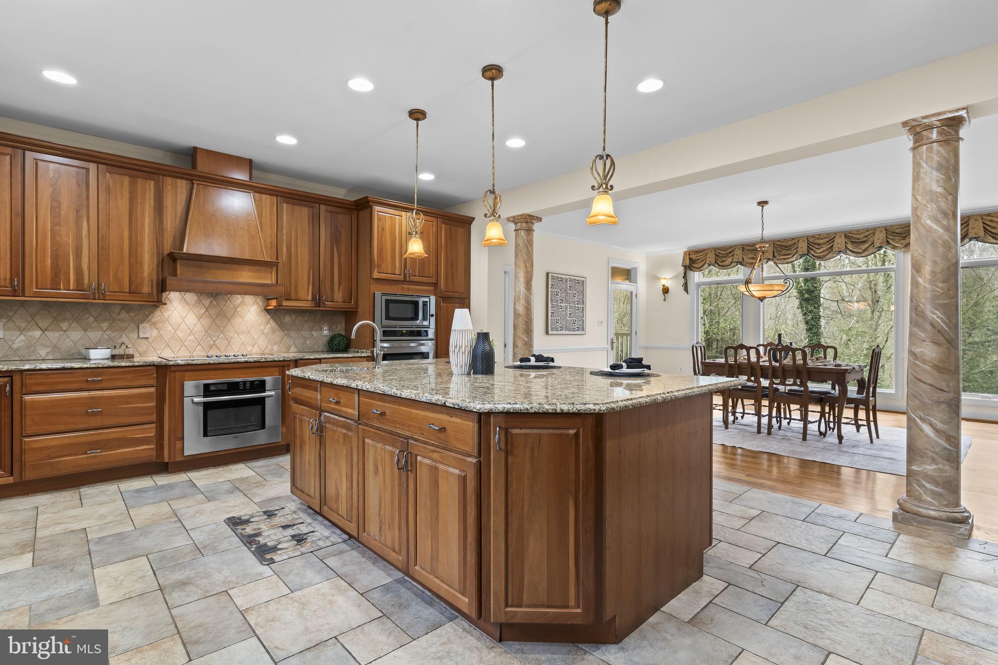 FERRY LANDING WOODS - Residential