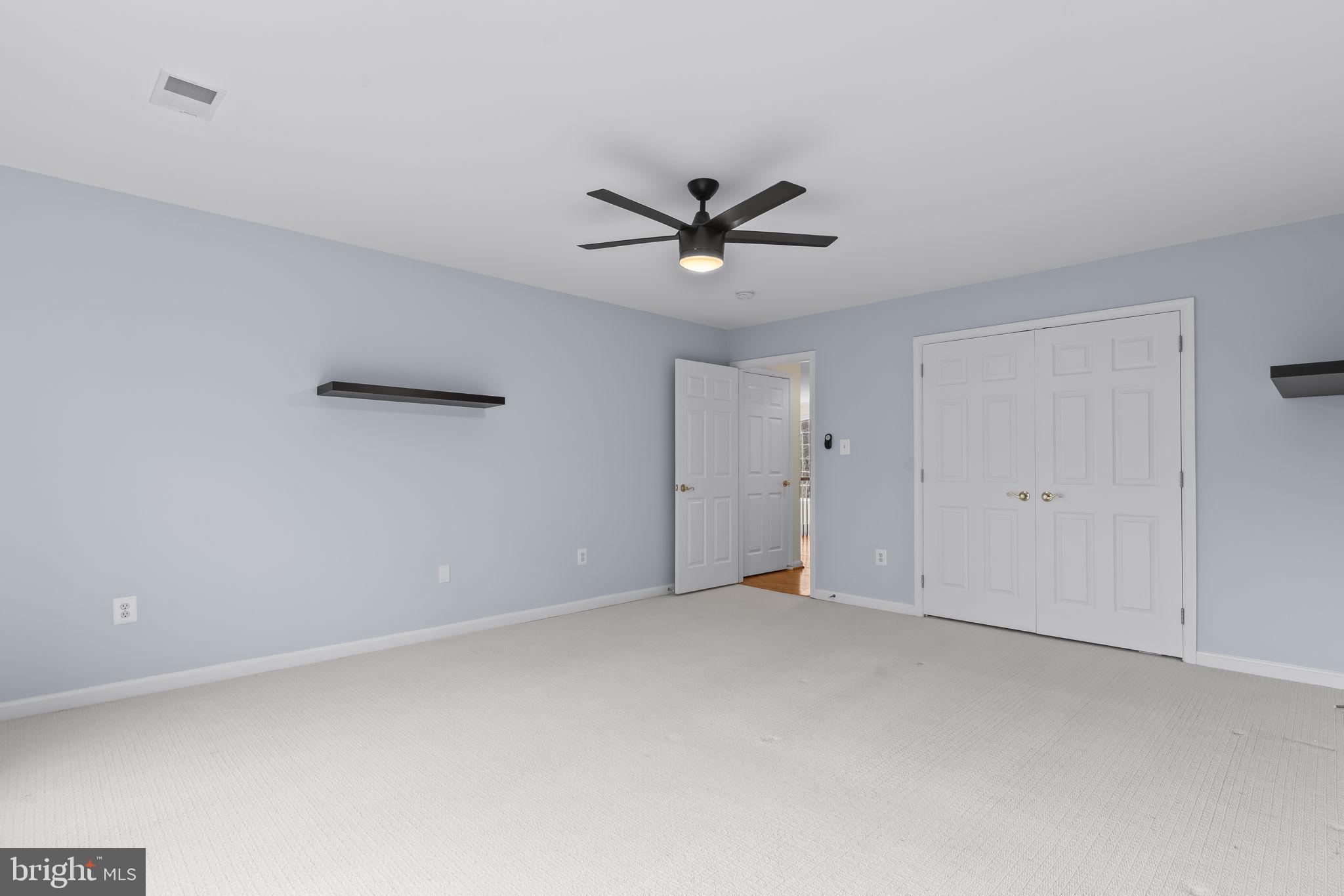 FERRY LANDING WOODS - Residential