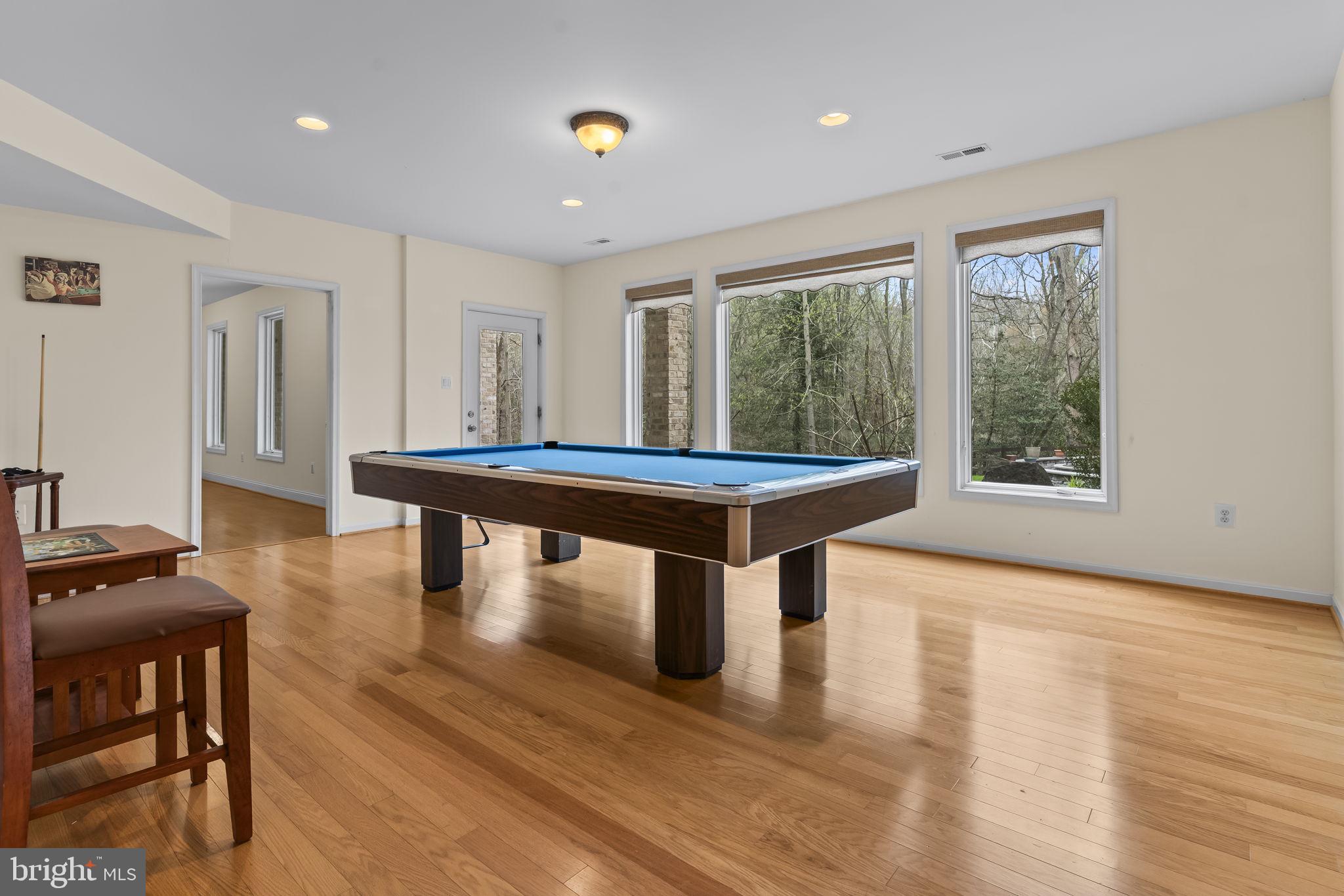 FERRY LANDING WOODS - Residential