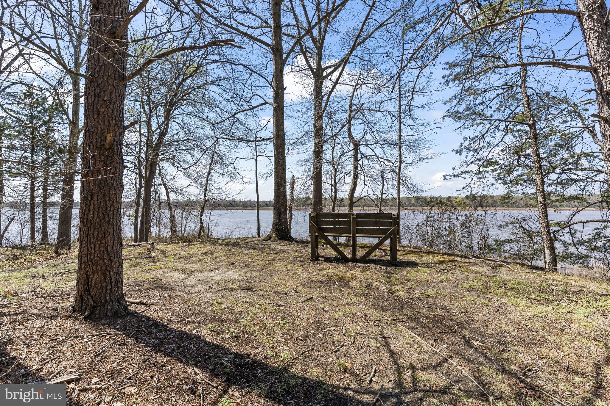 FERRY LANDING WOODS - Residential