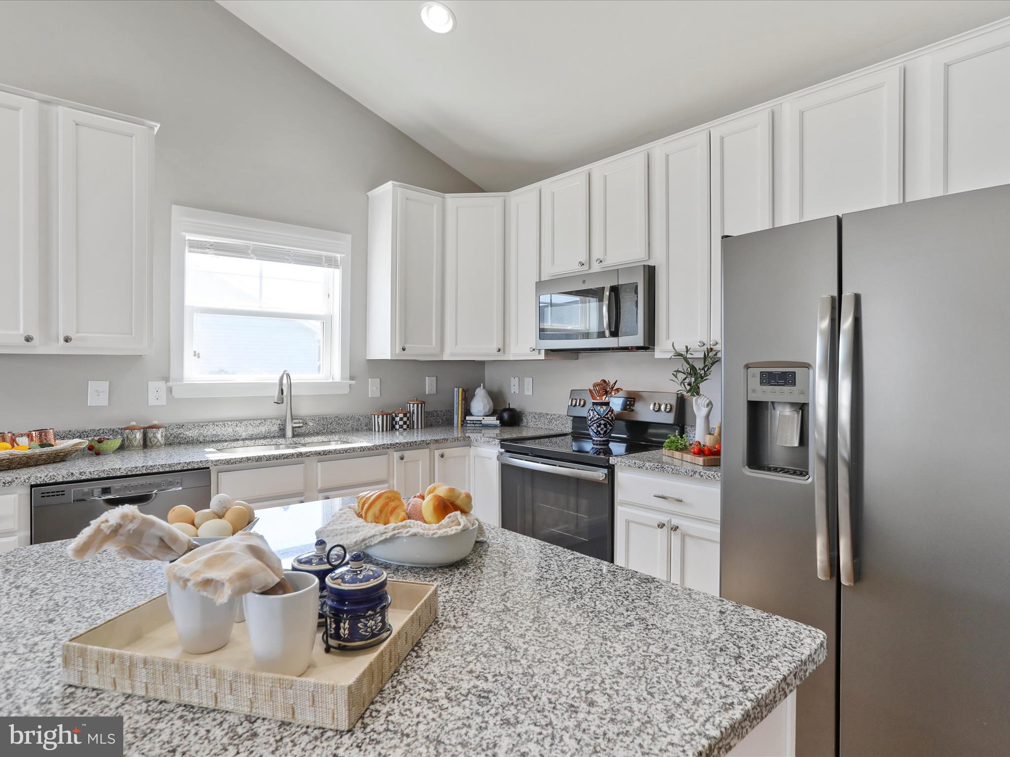 BRIDLE CREEK - Residential