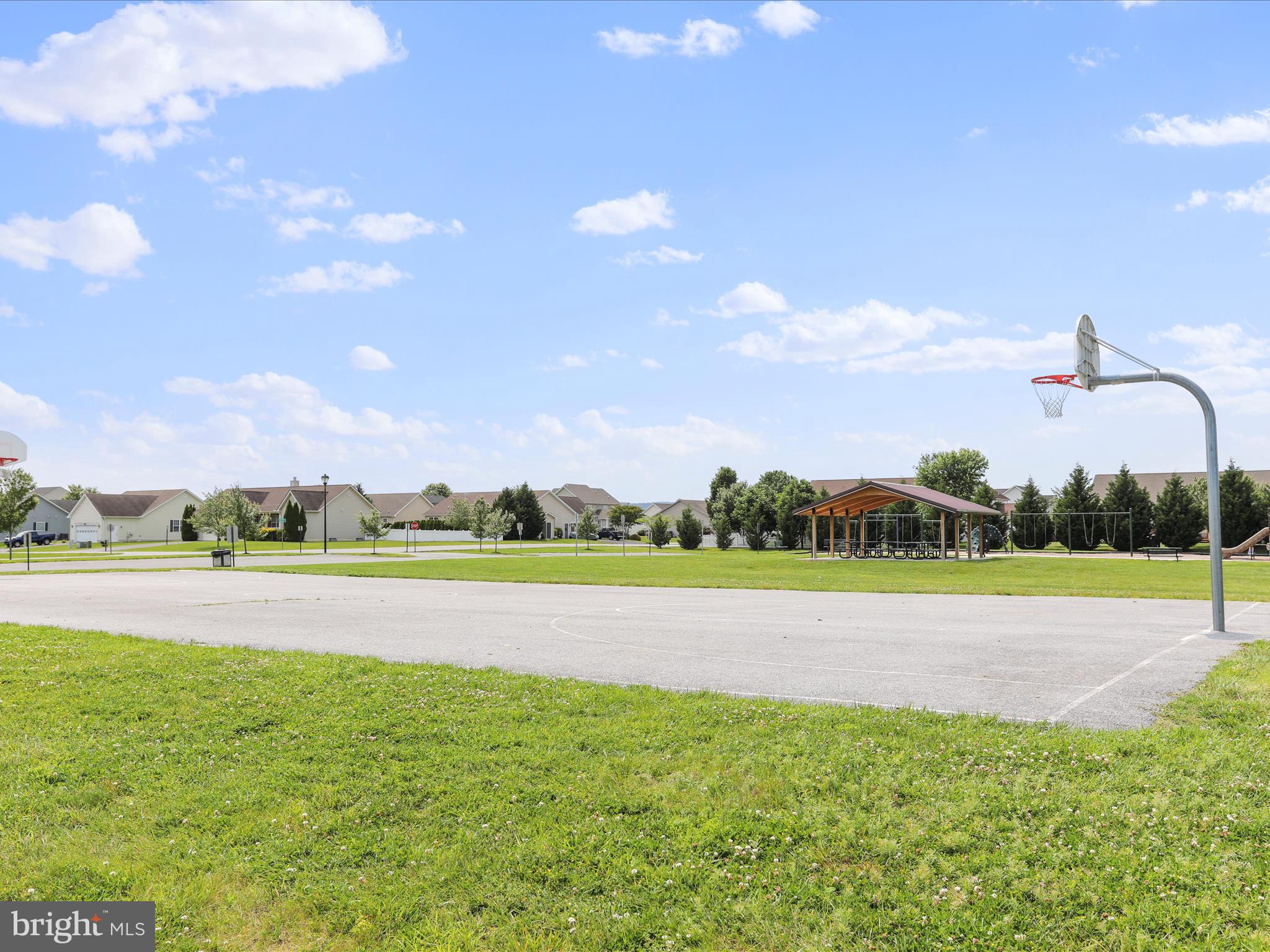 BRIDLE CREEK - Residential