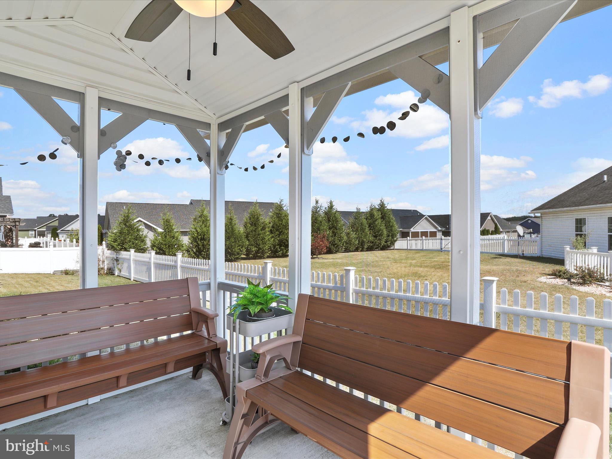 BRIDLE CREEK - Residential