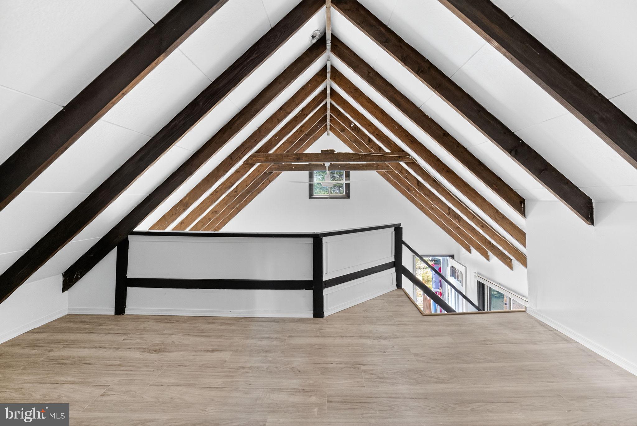 AROOWHEAD LAKES - Residential