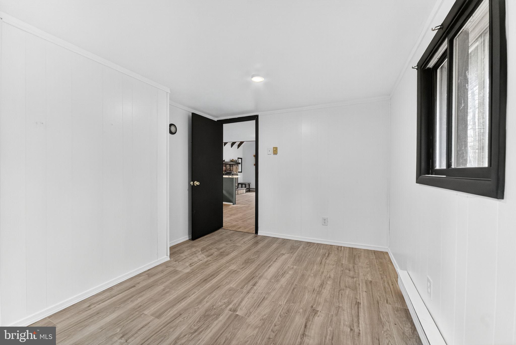 AROOWHEAD LAKES - Residential