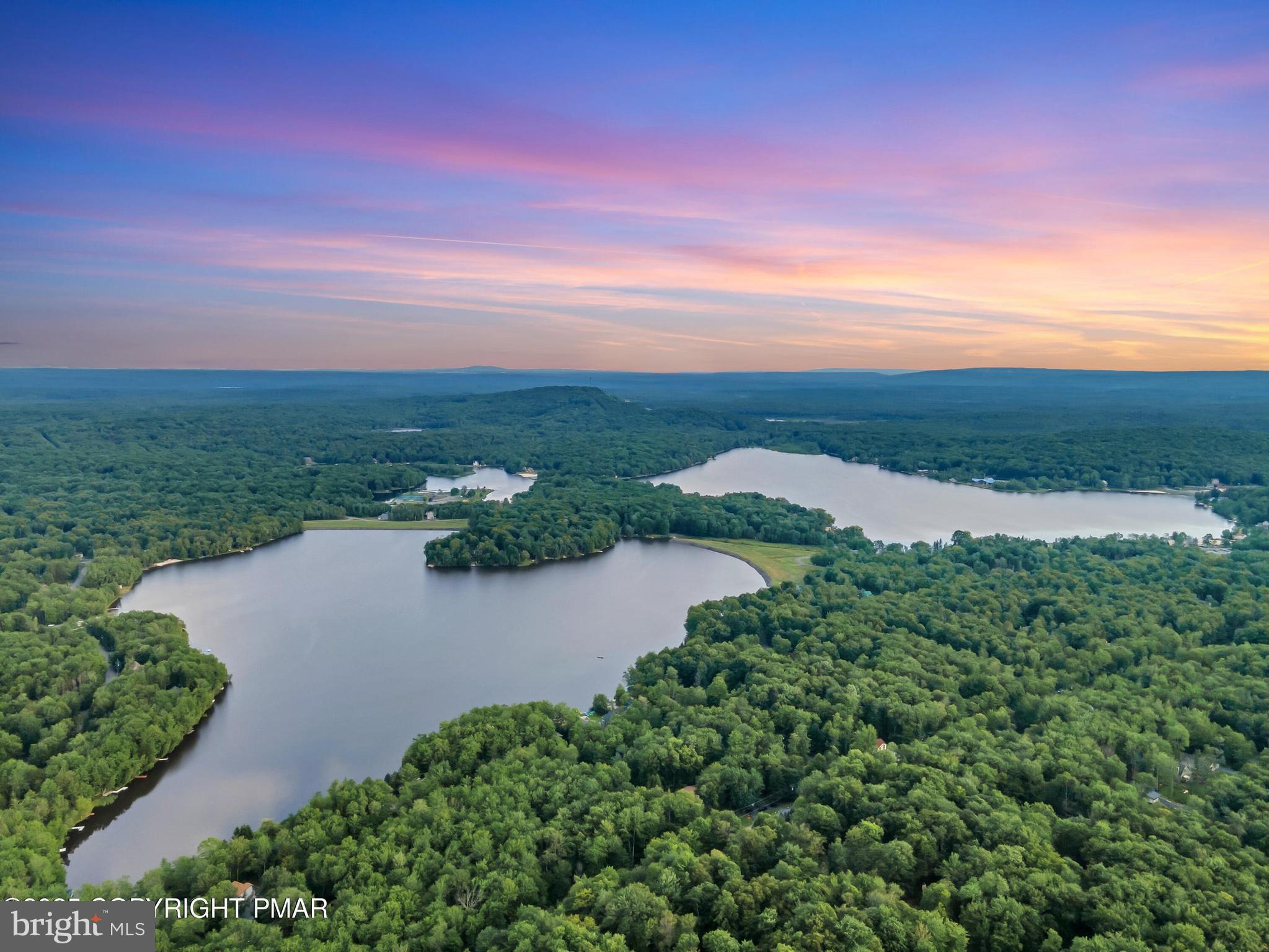 AROOWHEAD LAKES - Residential