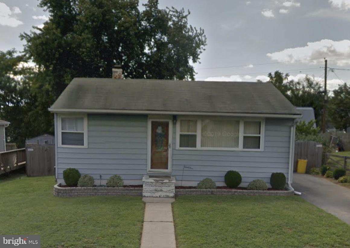 PLEASANTVILLE - Residential