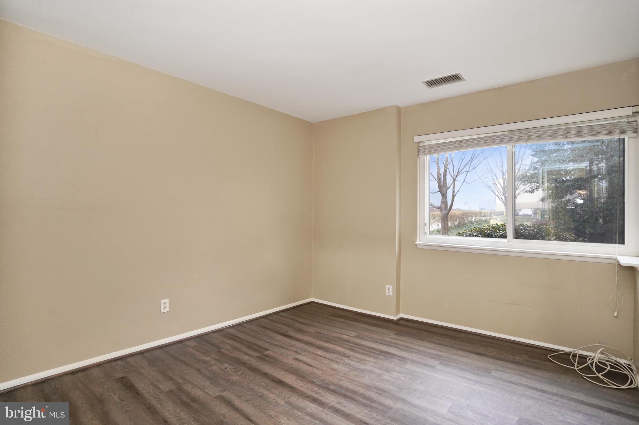 THE WESTERLIES - Residential Lease