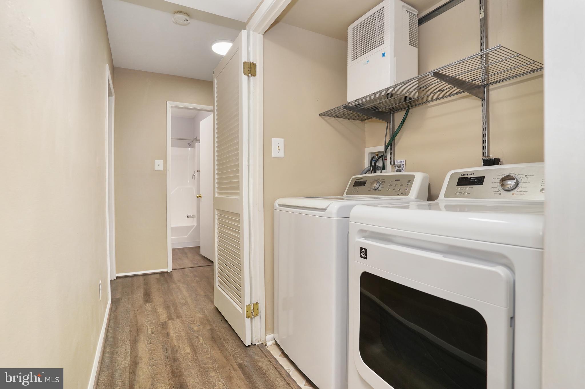 THE WESTERLIES - Residential Lease