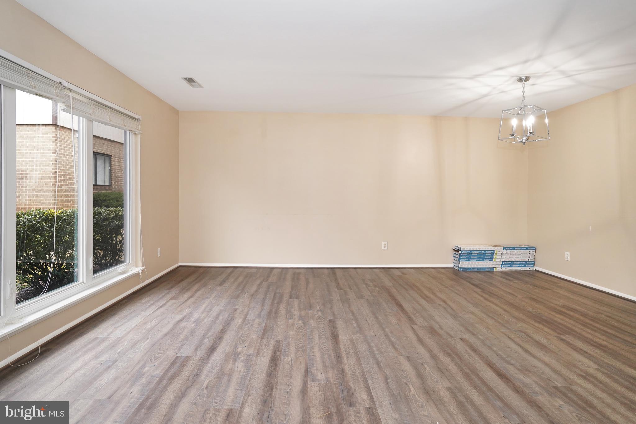 THE WESTERLIES - Residential Lease