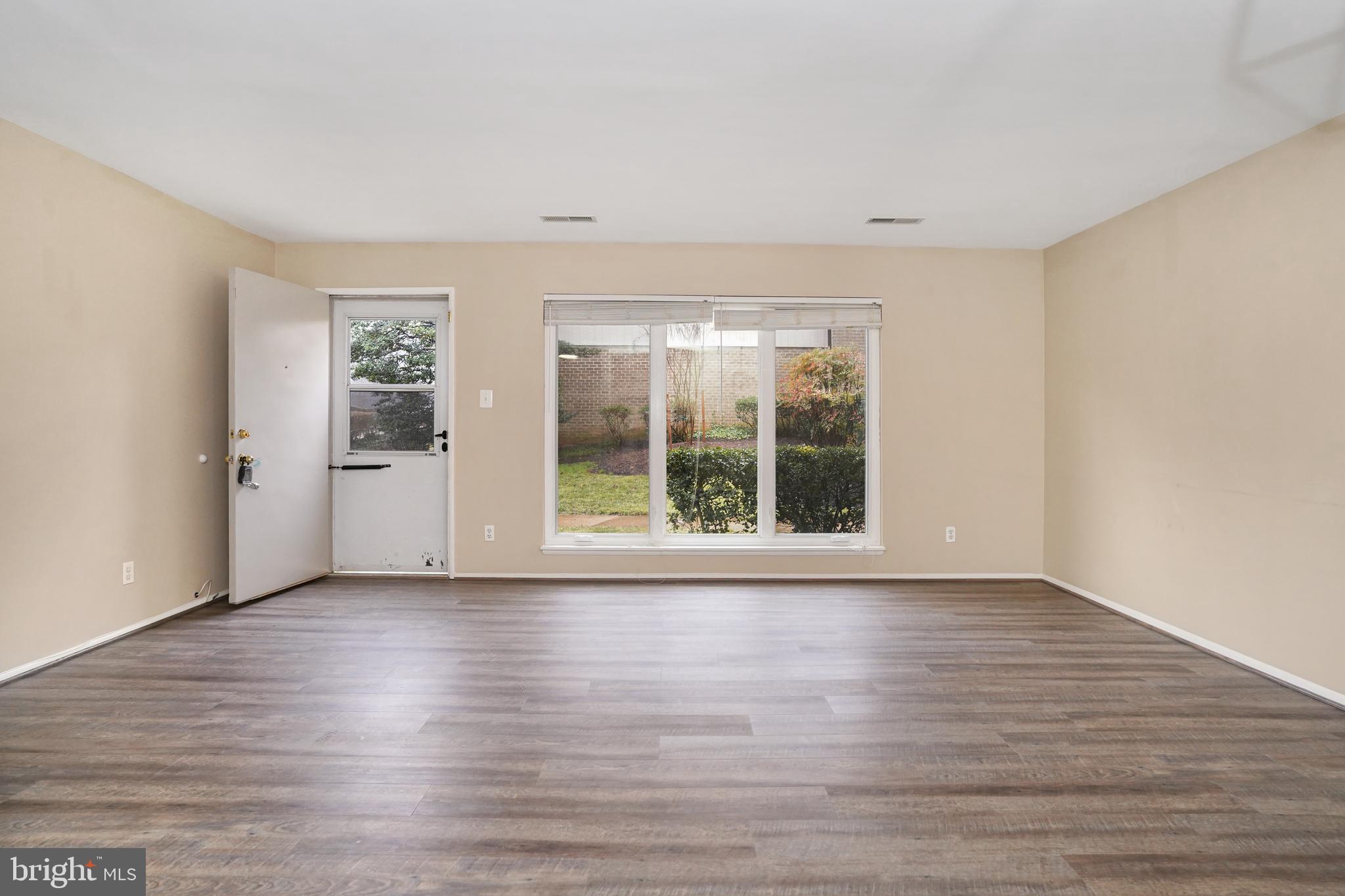 THE WESTERLIES - Residential Lease