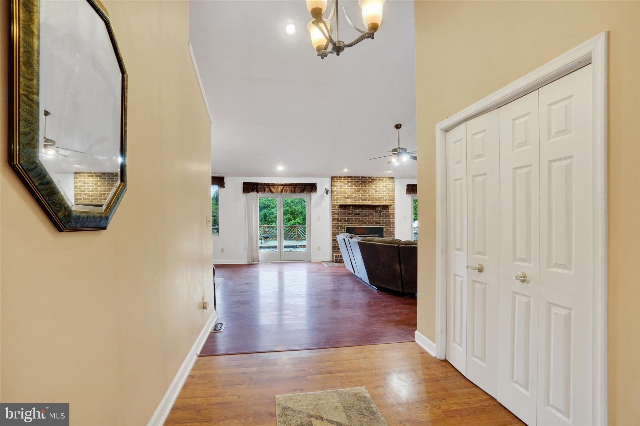 8292 HICKORY ROAD