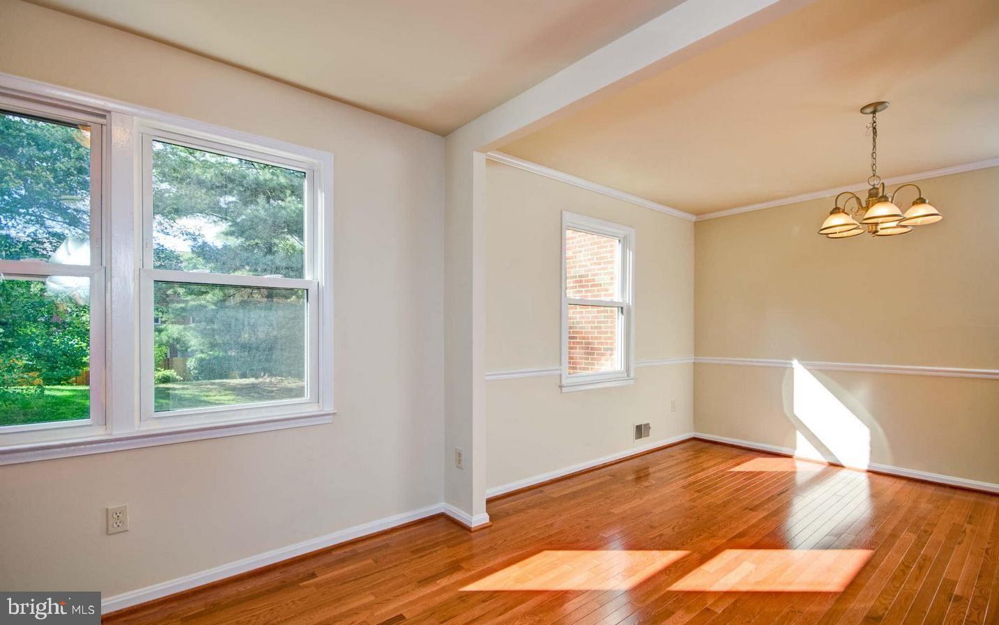 TOWNES OF ORANGE HUNT - Residential Lease