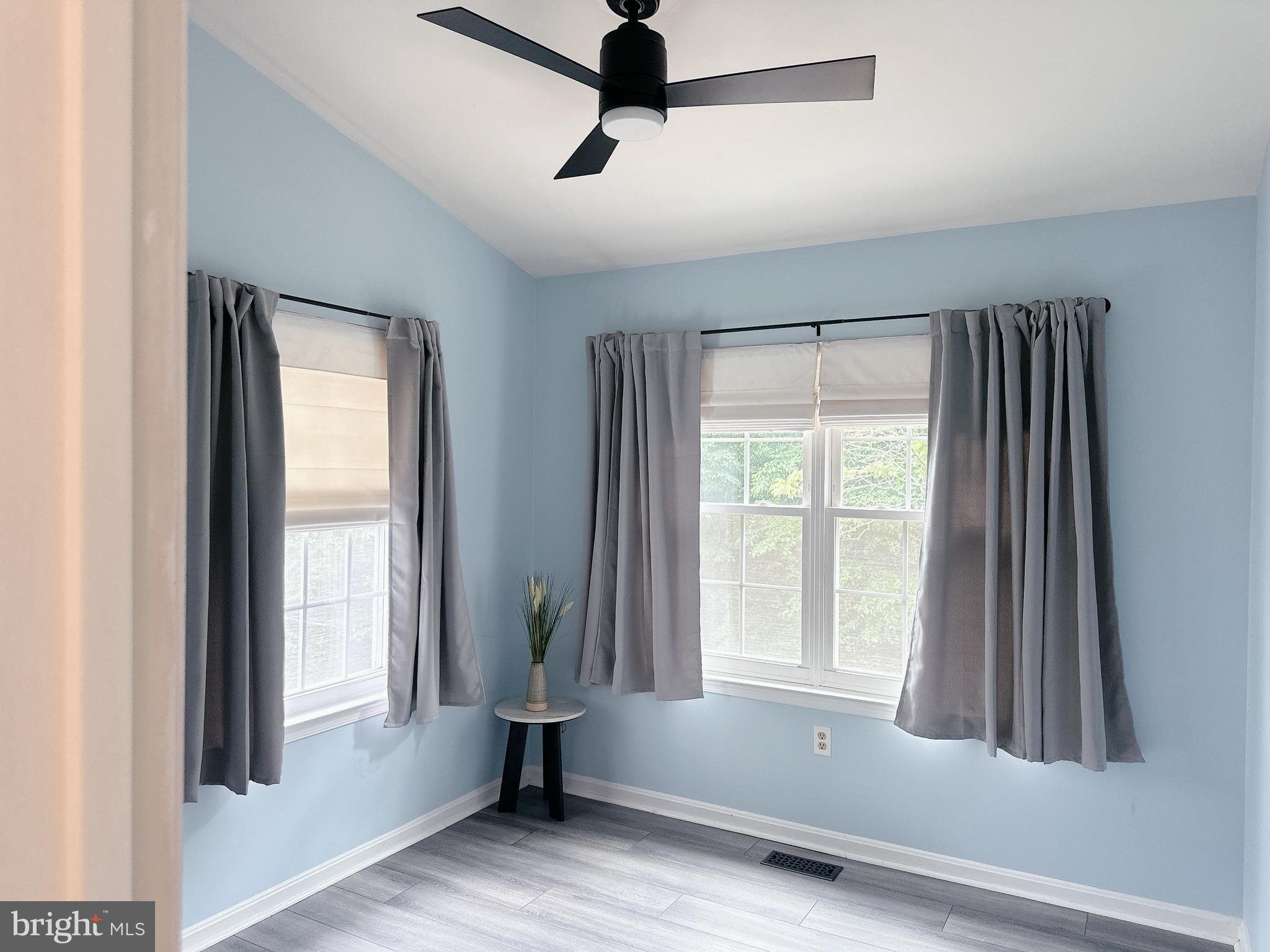 MONTCLAIR ST4 - Residential Lease