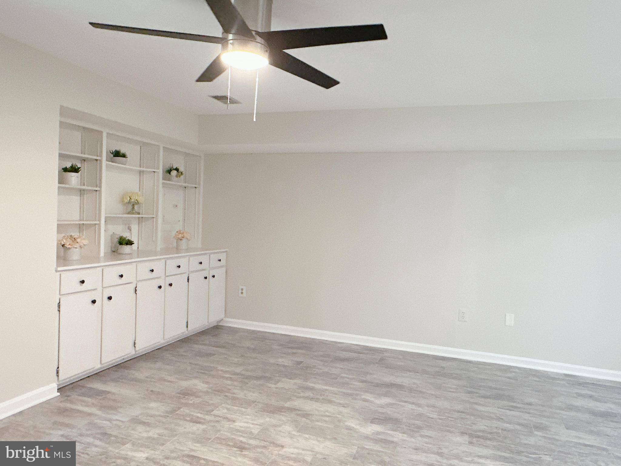 MONTCLAIR ST4 - Residential Lease