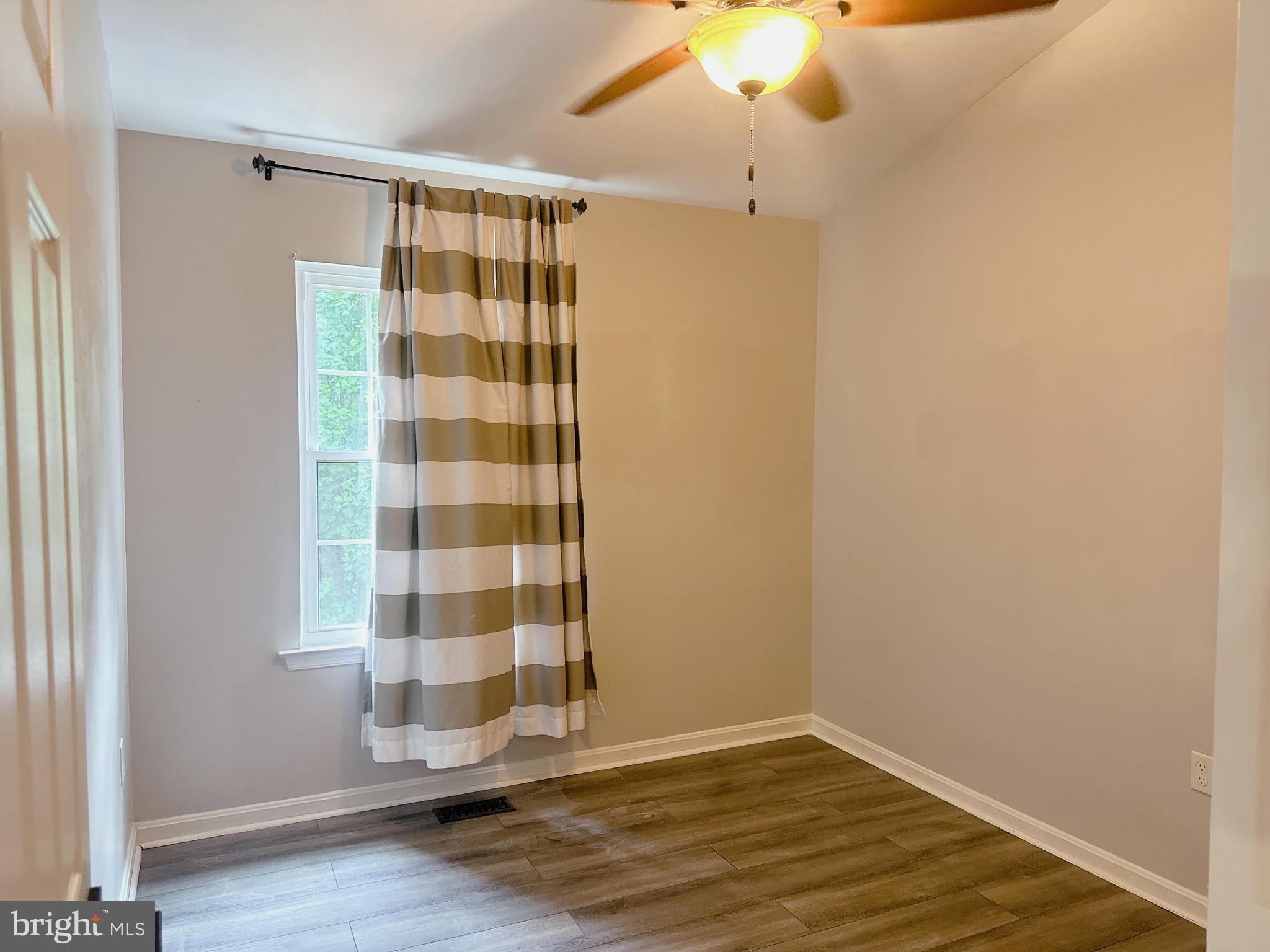 MONTCLAIR ST4 - Residential Lease