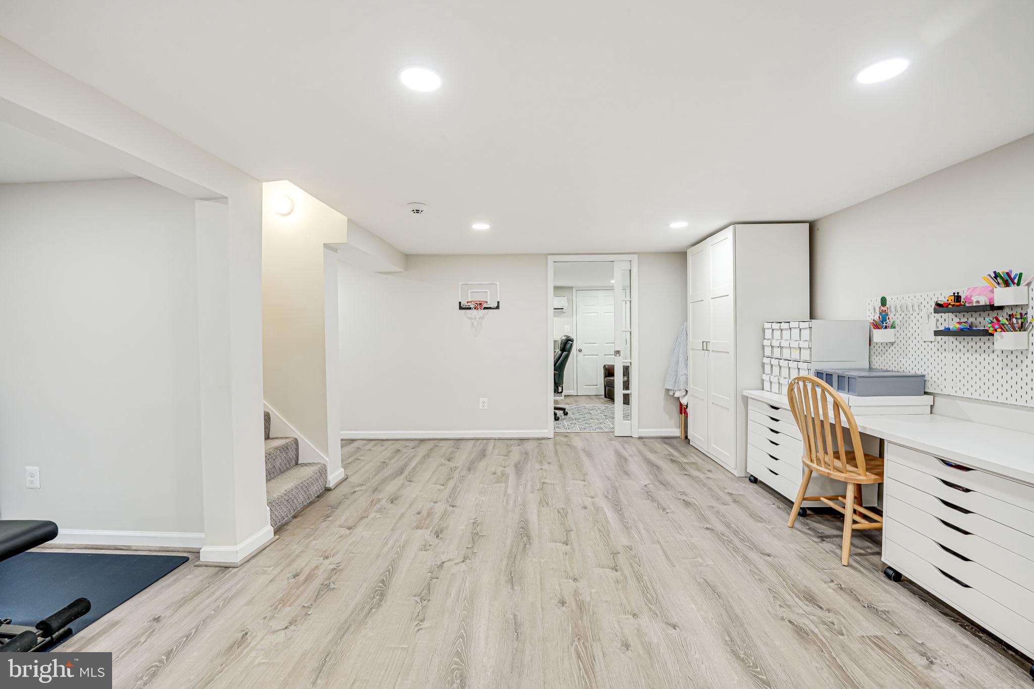 SPRINGFIELD - Residential