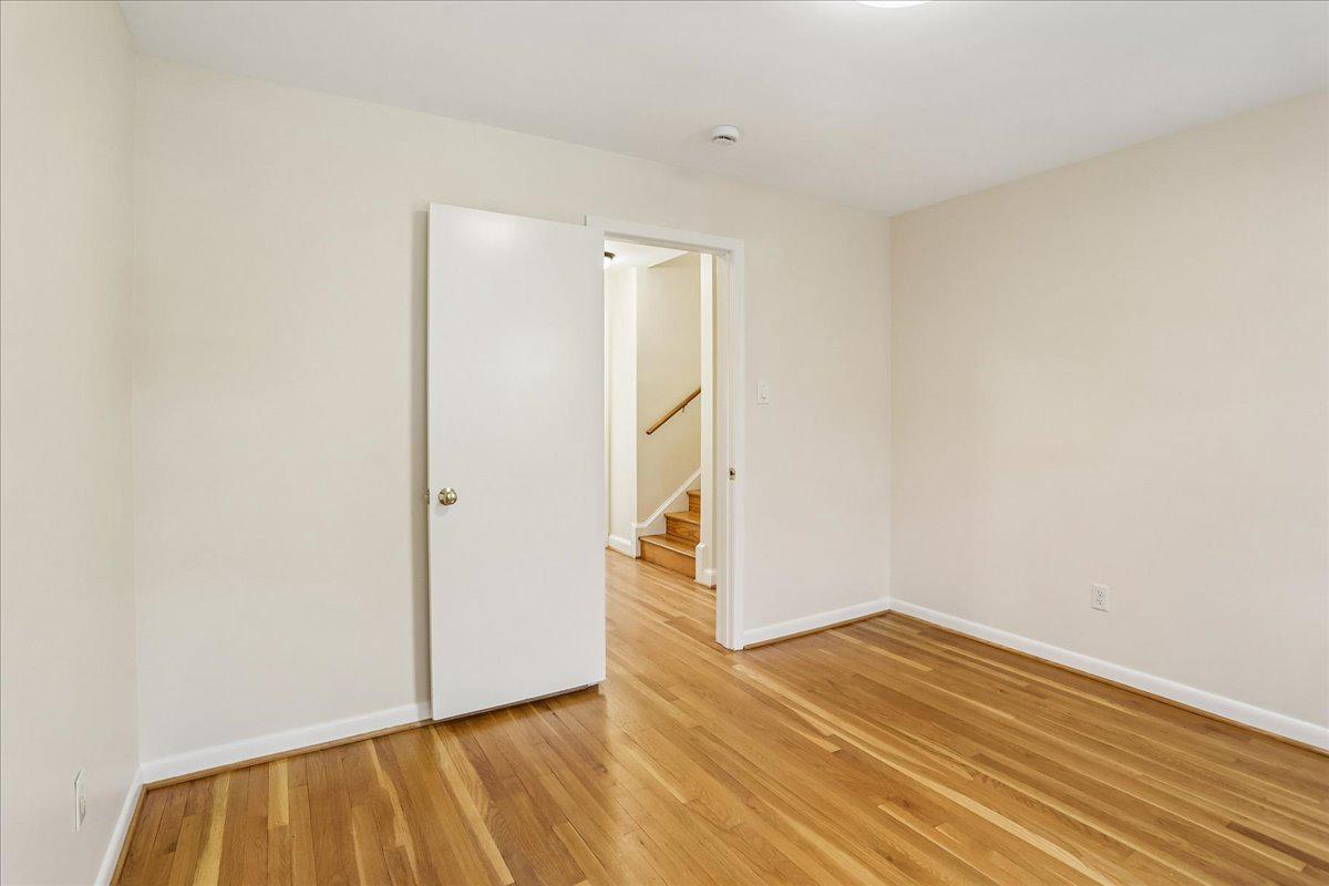 BRADLEY HILLS - Residential