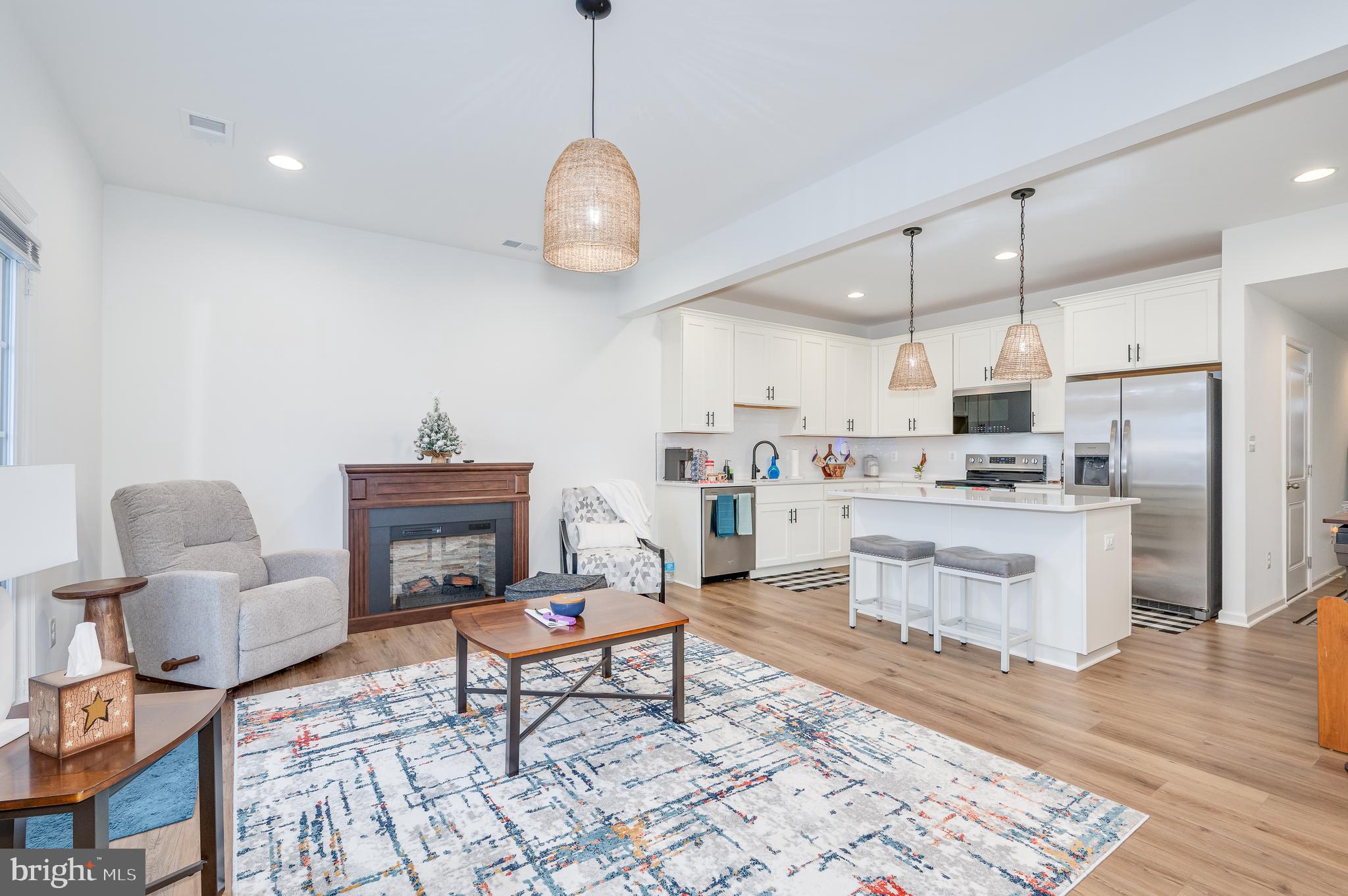 MARTINSBURG STATION - Residential