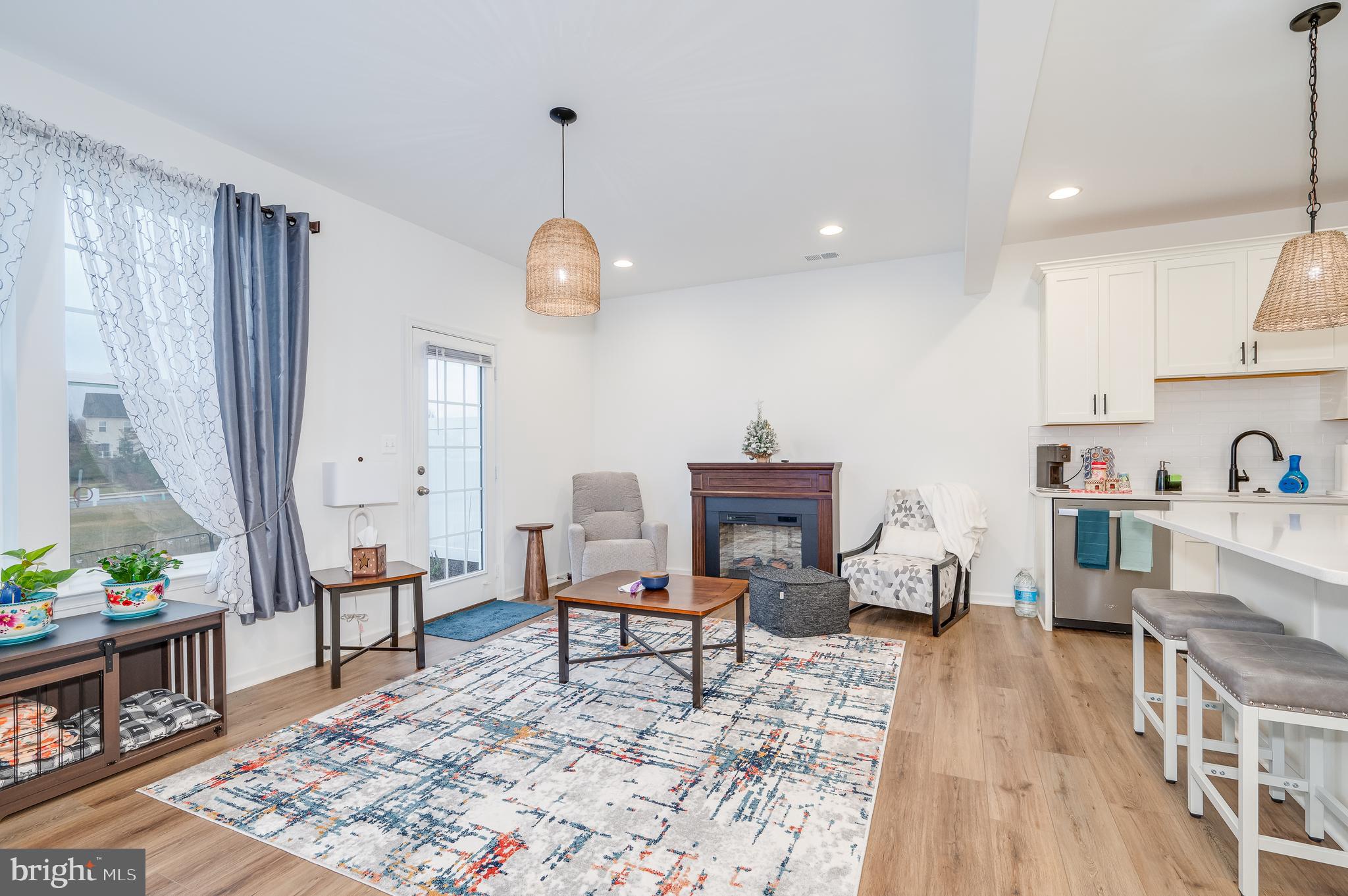 MARTINSBURG STATION - Residential