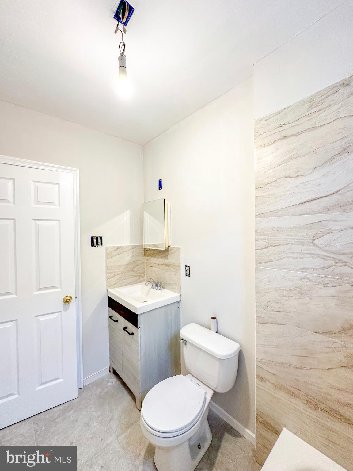 PHILADELPHIA (SOUTHWEST) - Residential