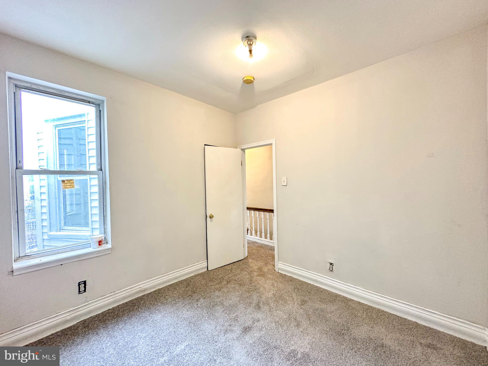 PHILADELPHIA (SOUTHWEST) - Residential