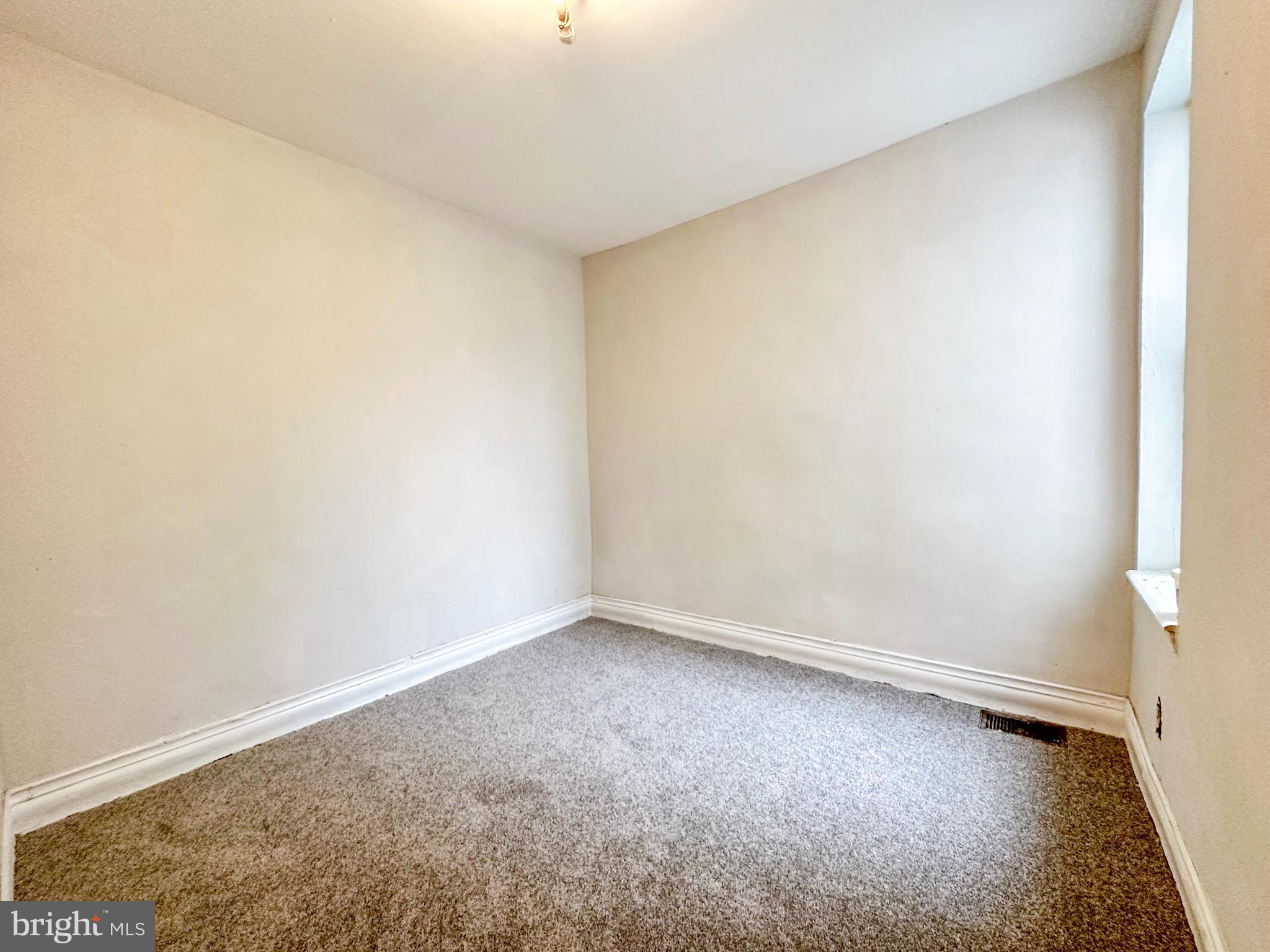 PHILADELPHIA (SOUTHWEST) - Residential