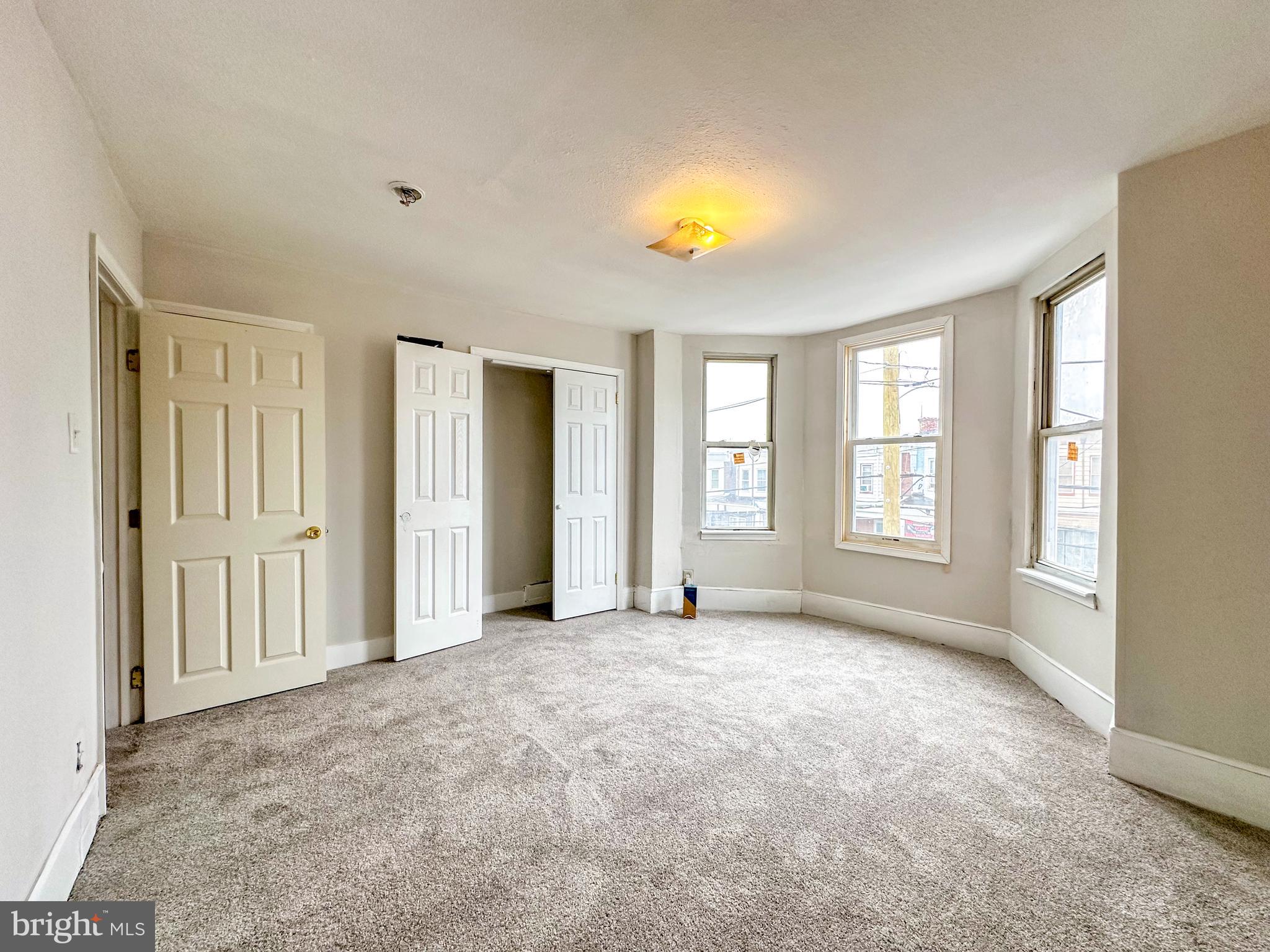 PHILADELPHIA (SOUTHWEST) - Residential