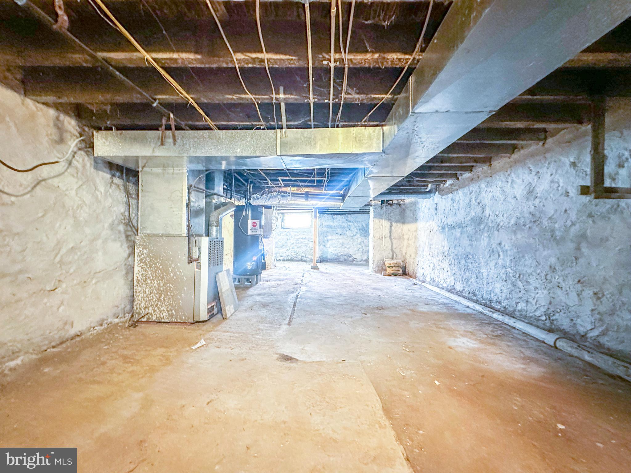 PHILADELPHIA (SOUTHWEST) - Residential