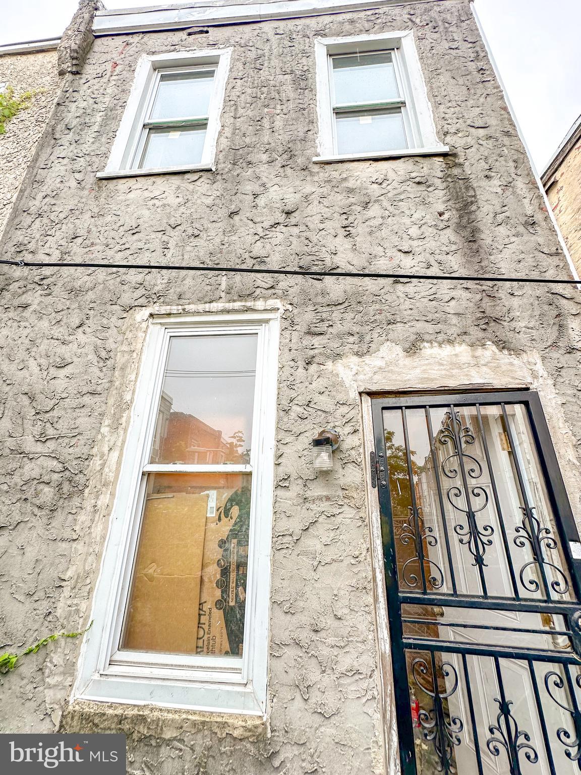 PHILADELPHIA (SOUTHWEST) - Residential