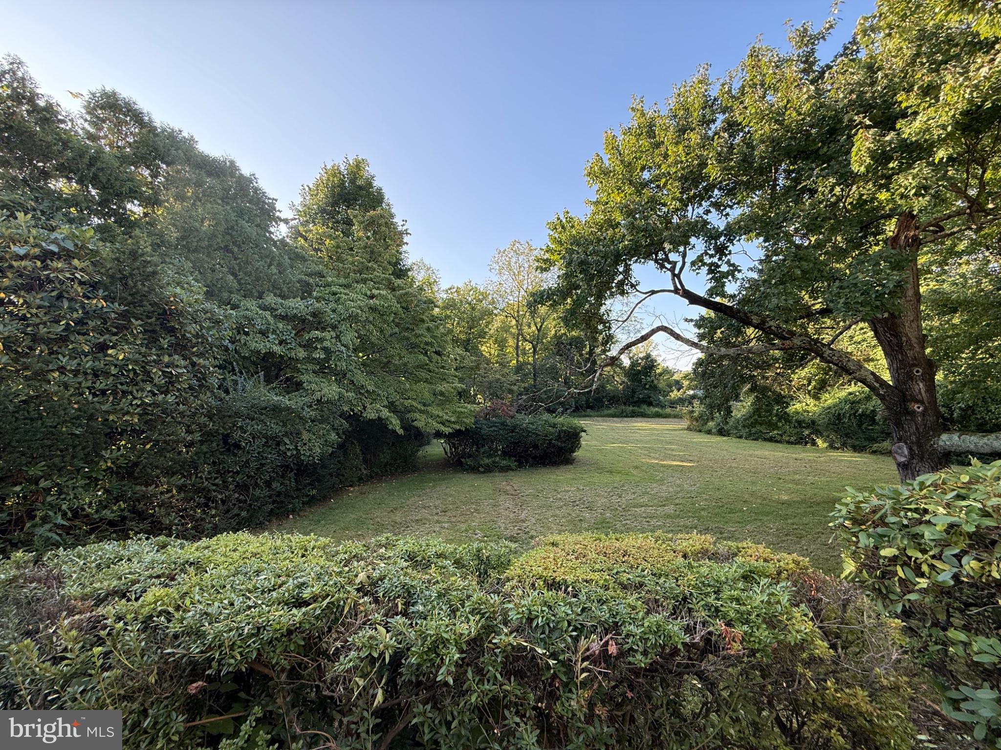 162 E BUTLER AVENUE