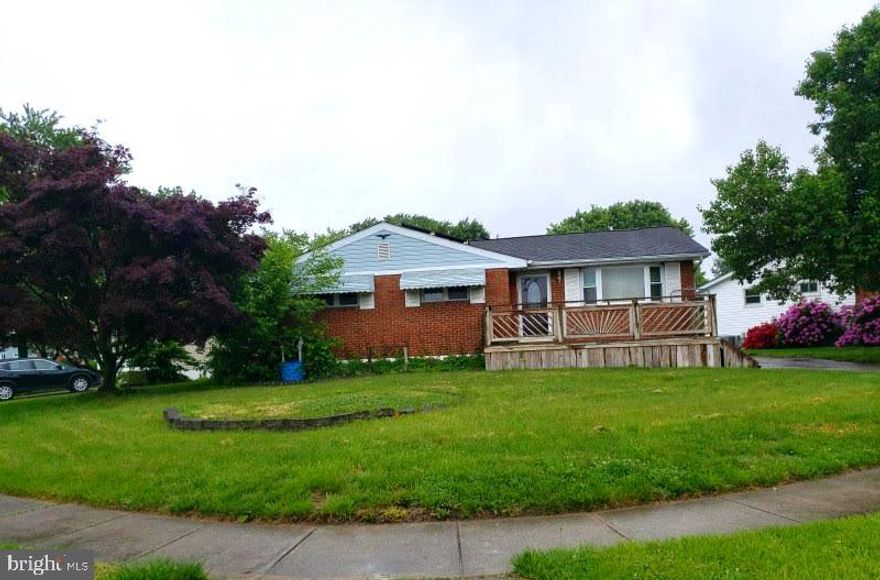 Great opportunity in the Sun Valley community. Home has 3 bedrooms, 1 bathroom and a family room. The basement is finished but needs some renovation.   In the rear there is a deck and shed with electric. There is off street parking and a front porch. This home is a great buy for an investor or an owner occupant.