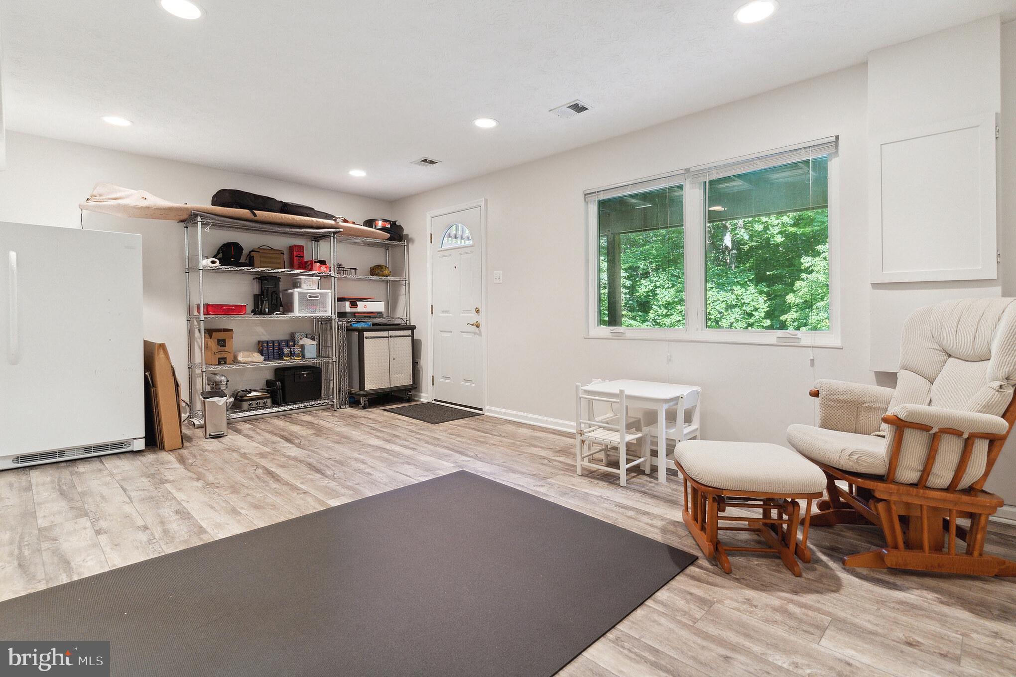 SUMMIT WALK - Residential