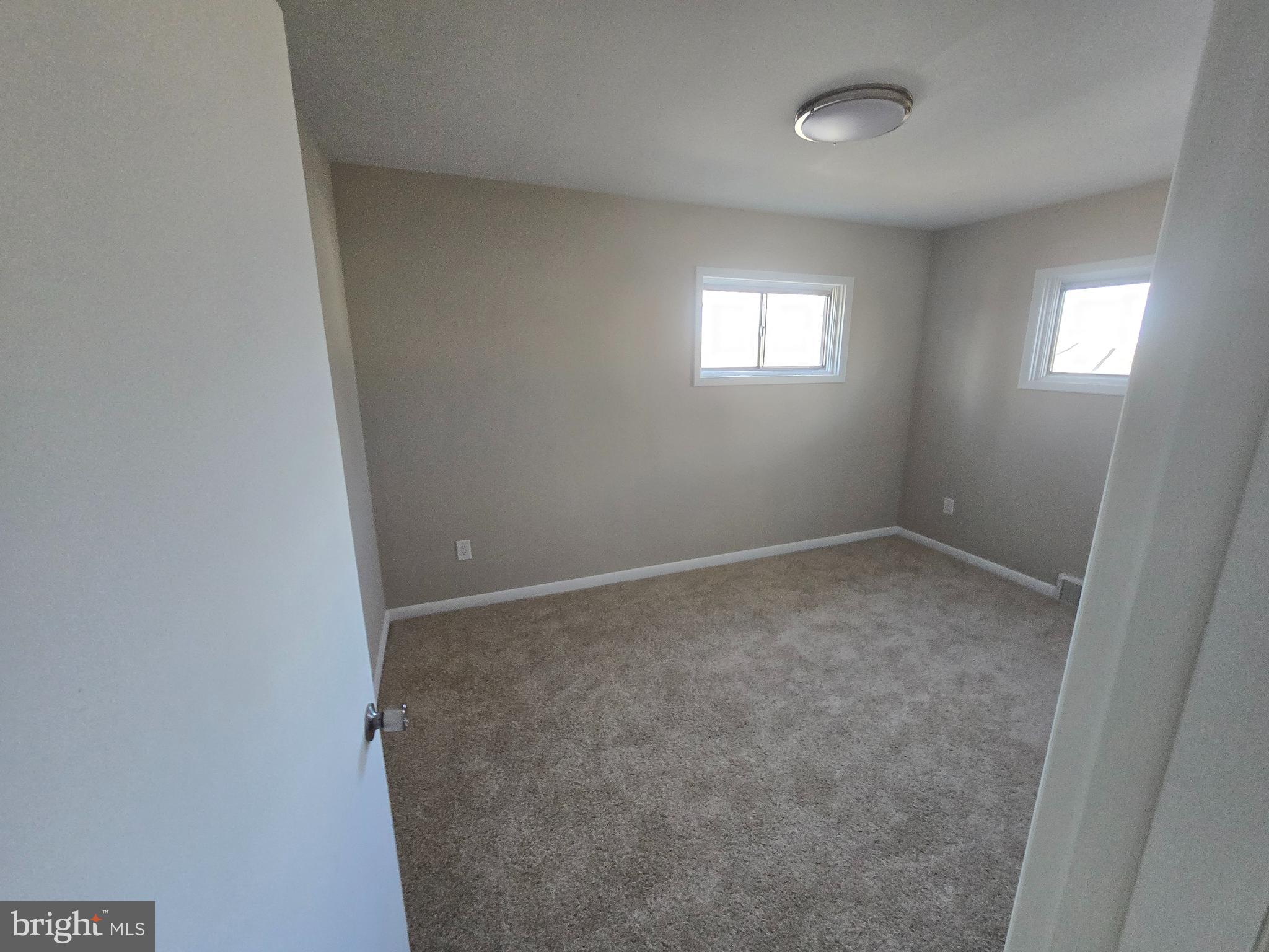 GREENBERRY HILLS - Residential